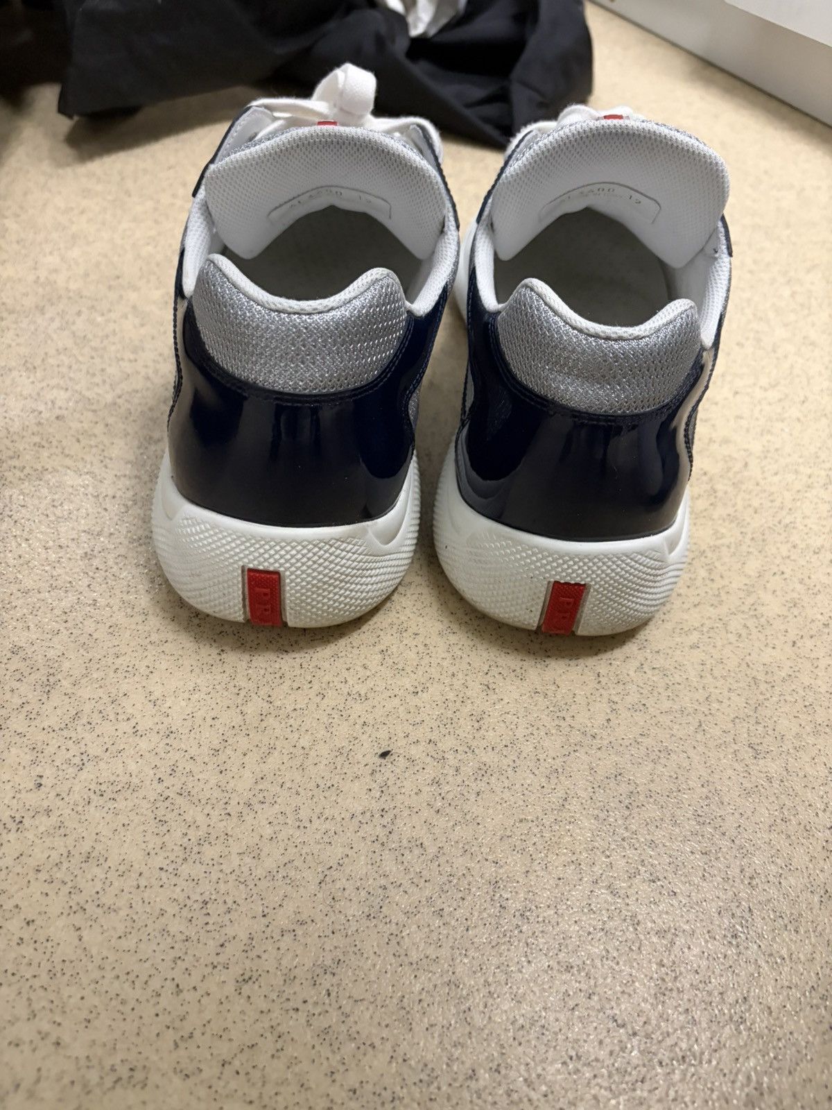 Prada Prada américain cup Size US 7.5 / EU 40-41 - 10 Thumbnail