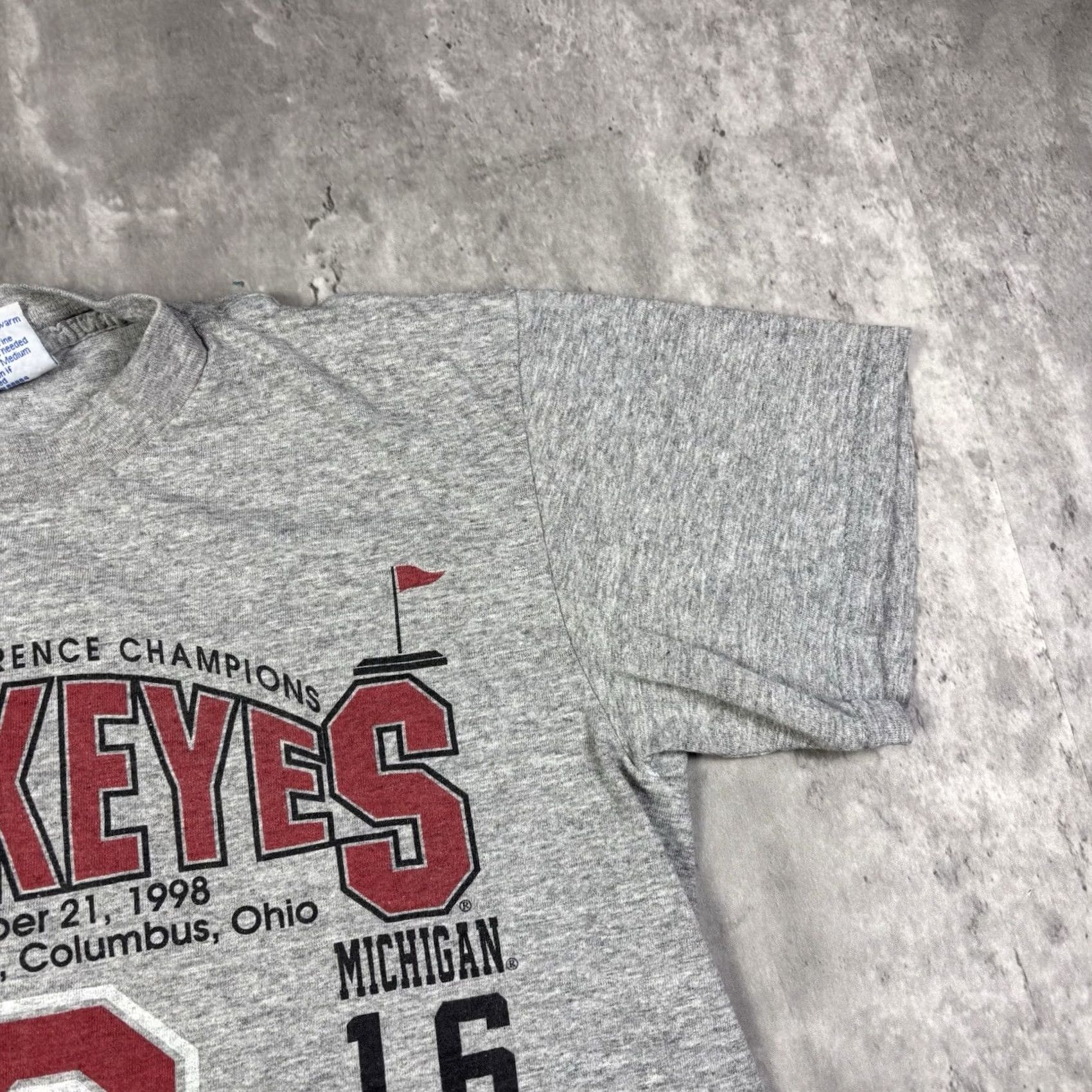 Champion VINTAGE 90s Buckeyes Conference Champions T Shirt Mens M Gray Cotton Short Sleeve Crew Neck All Sport Football Promo Shirt Size US M / EU 48-50 / 2 - 5 Thumbnail