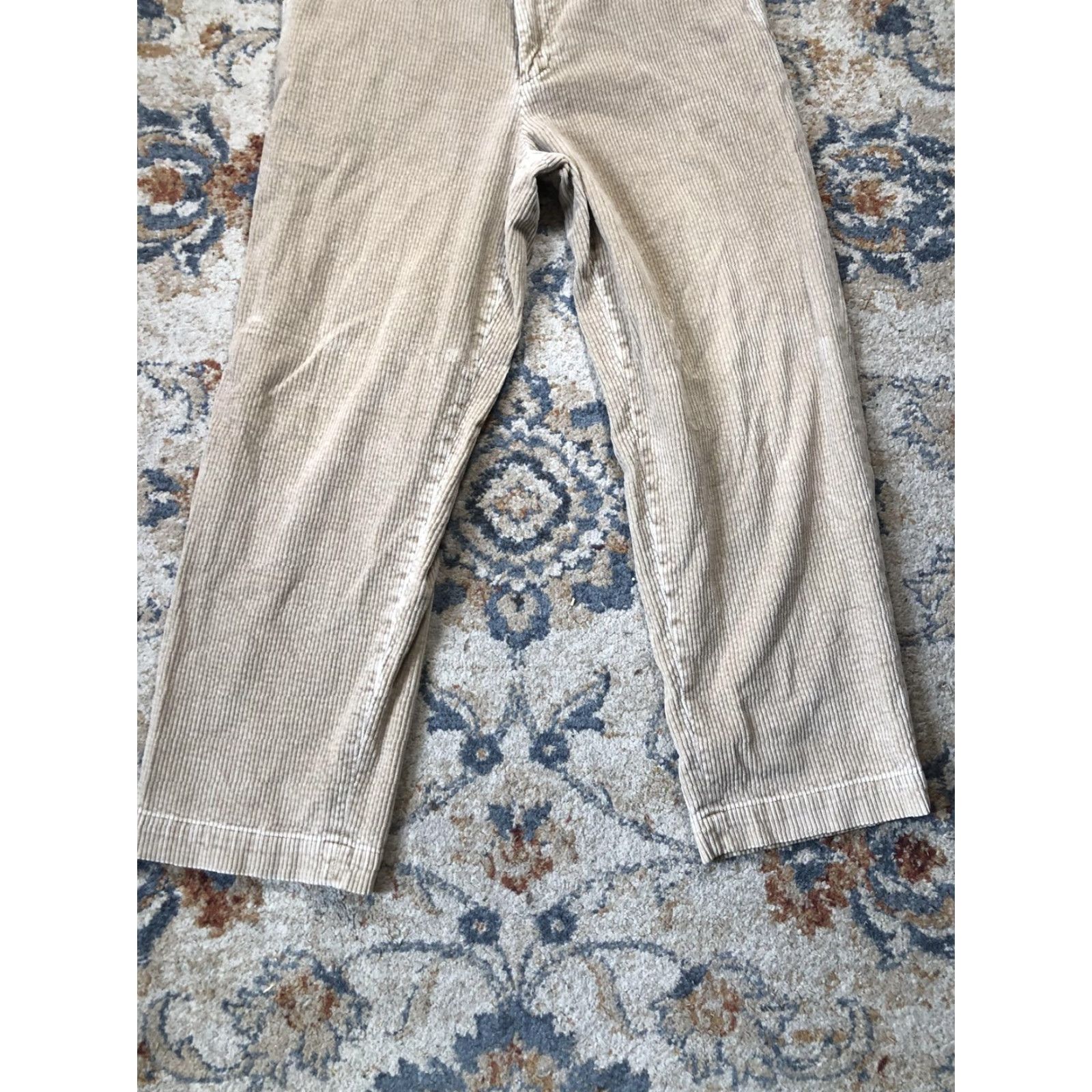 Abercrombie & Fitch VINTAGE Abercrombie & Fitch Corduroy Pants Mens 34x30 Khaki Zip Fly Chino Straight Pockets Beige 85% Cotton 15% Polyester Mens pants Size US 34 / EU 50 - 4 Thumbnail