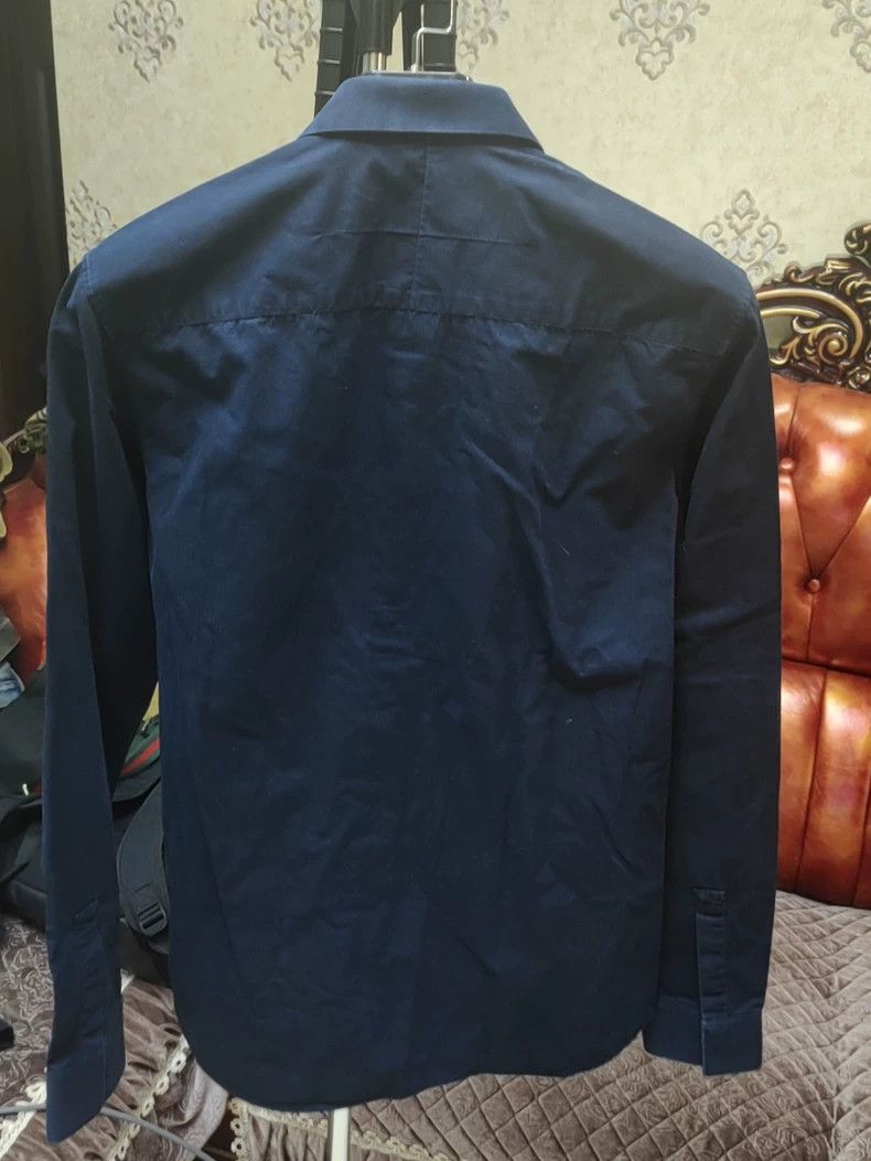 Givenchy Givenchy Men's Dark Blue Shirt, Size 38, Classic Roaring M Size US M / EU 48-50 / 2 - 3 Thumbnail