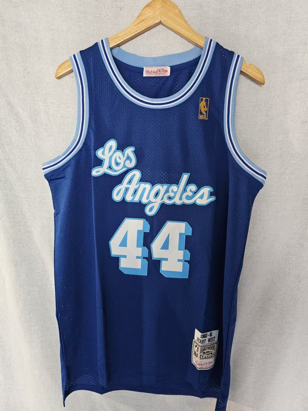 NBA Vintage Laker 44 Jerry AlanWest Jersey Size US S / EU 44-46 / 1 - 2 Thumbnail