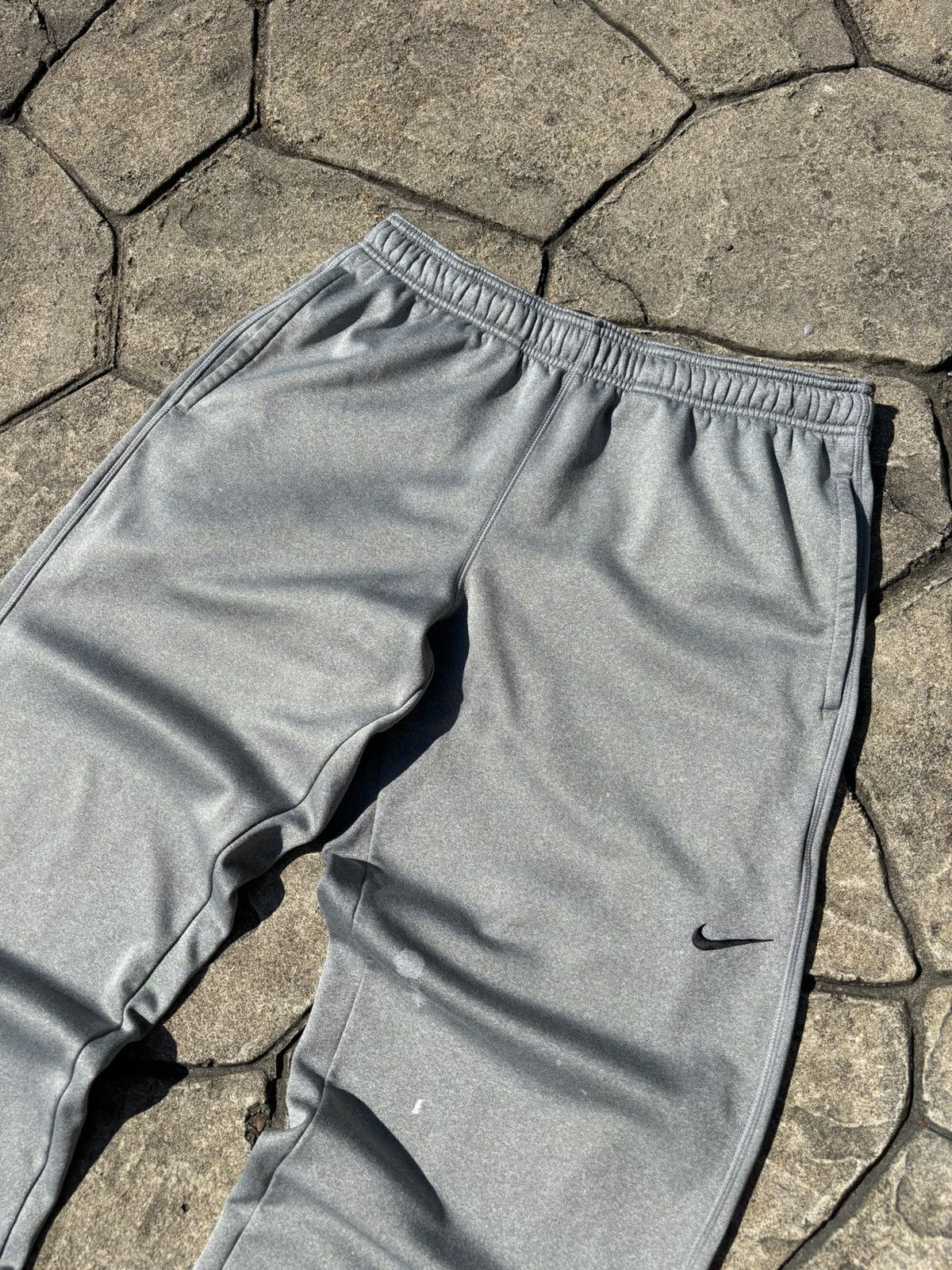 Nike × Vintage Y2K Nike Baggy Fit Thrashed Grey Sweatpants Size US 38 / EU 54 - 3 Thumbnail