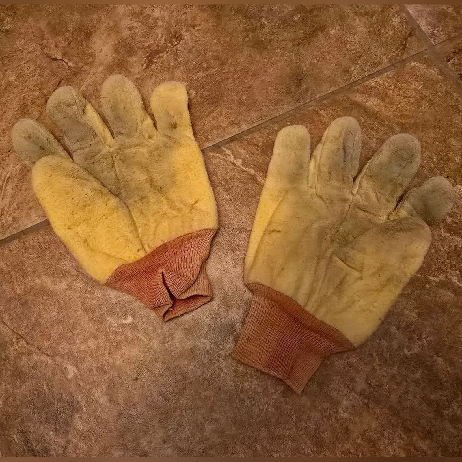 Other Yellow | ACE HARDWARE | Work L Glove Size ONE SIZE - 2 Thumbnail