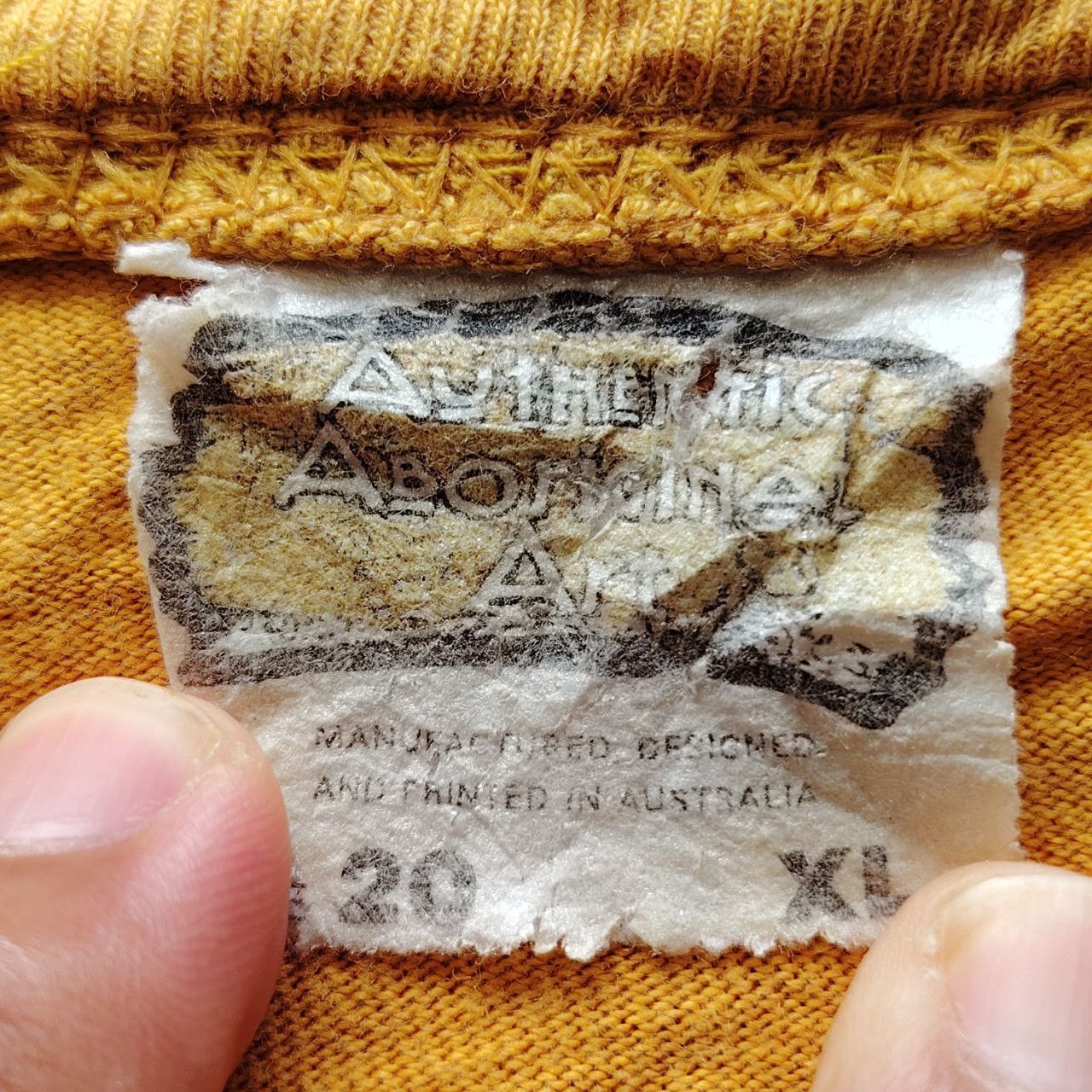Fuck Art, Make Tees VINTAGE 90s PHILLIP HALL GATHERING THE SPIRIT AUSTRALIAN ART Size US XL / EU 56 / 4 - 7 Thumbnail