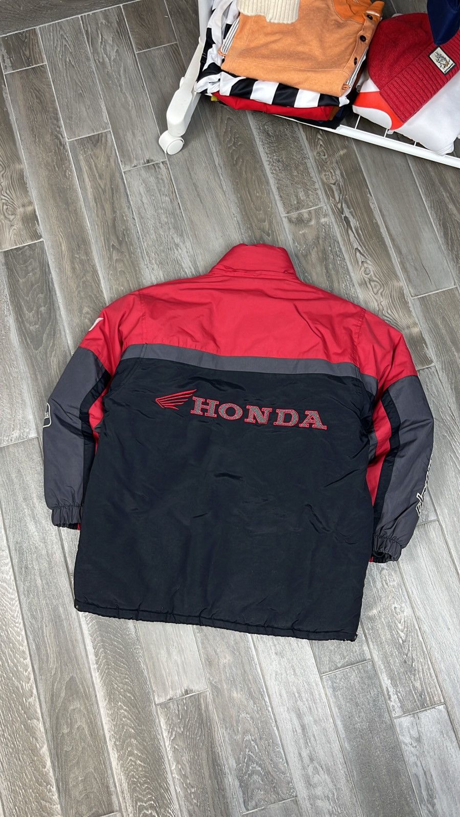 Vintage Vintage Honda F1 Dunlop hype bomber Rental Size US M / EU 48-50 / 2 - 7 Thumbnail