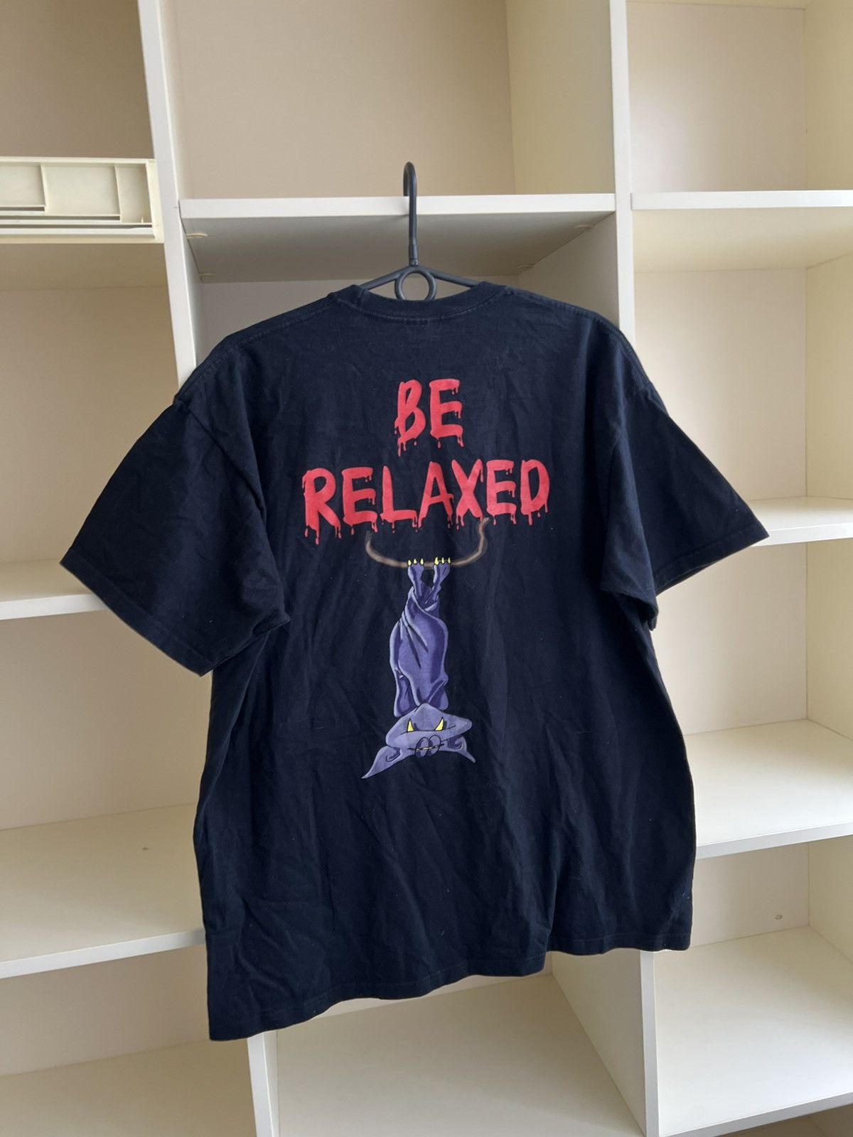 Vintage Vintage No Panic Be Relaxed Bat T-Shirt Black Funny Graphic Size US XL / EU 56 / 4 - 9 Thumbnail