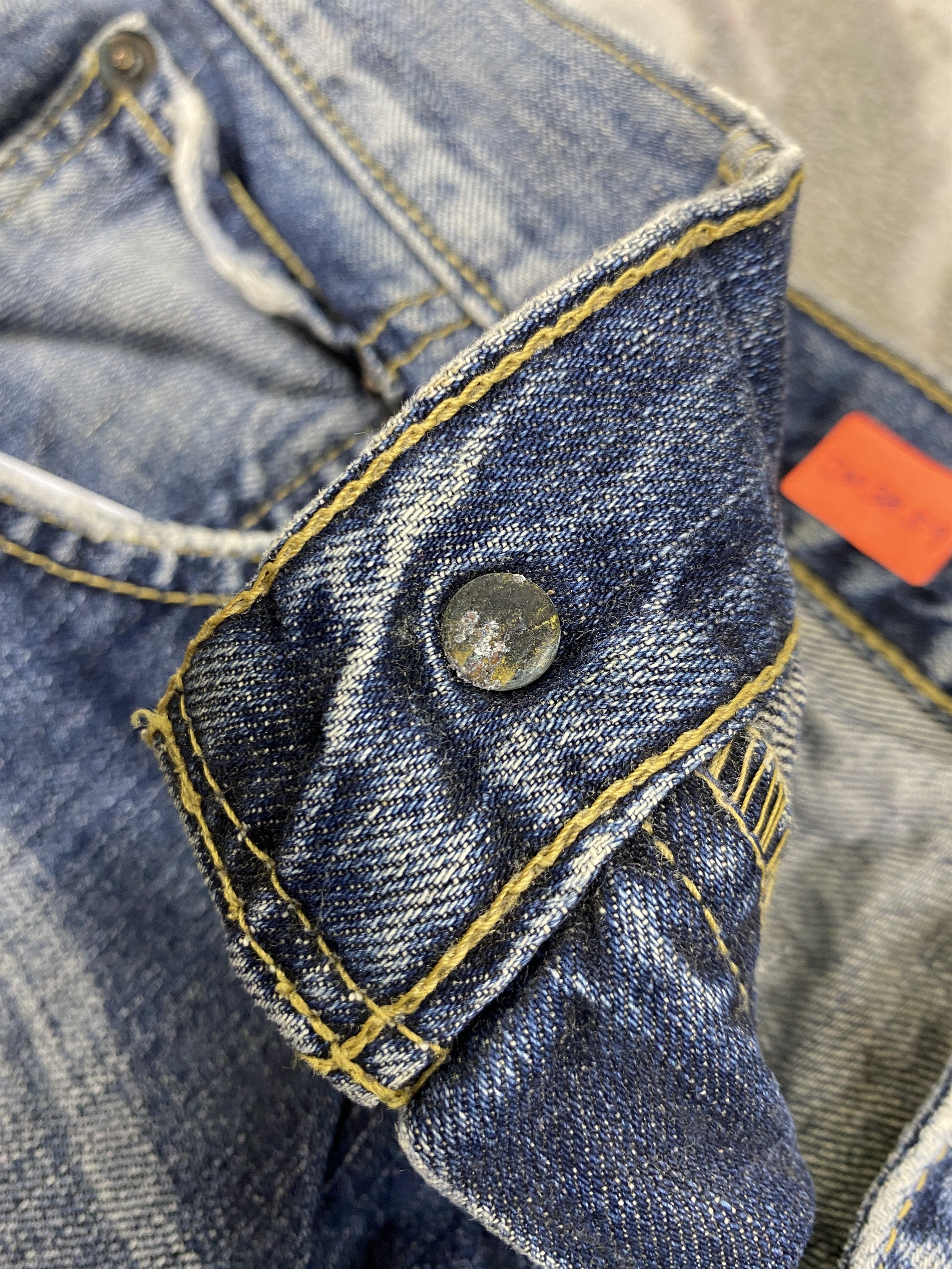 Levi's Distressed Vintage Levi's 504 Baggy Jeans 32x27.5 - JN3859 Size US 32 / EU 48 - 7 Thumbnail