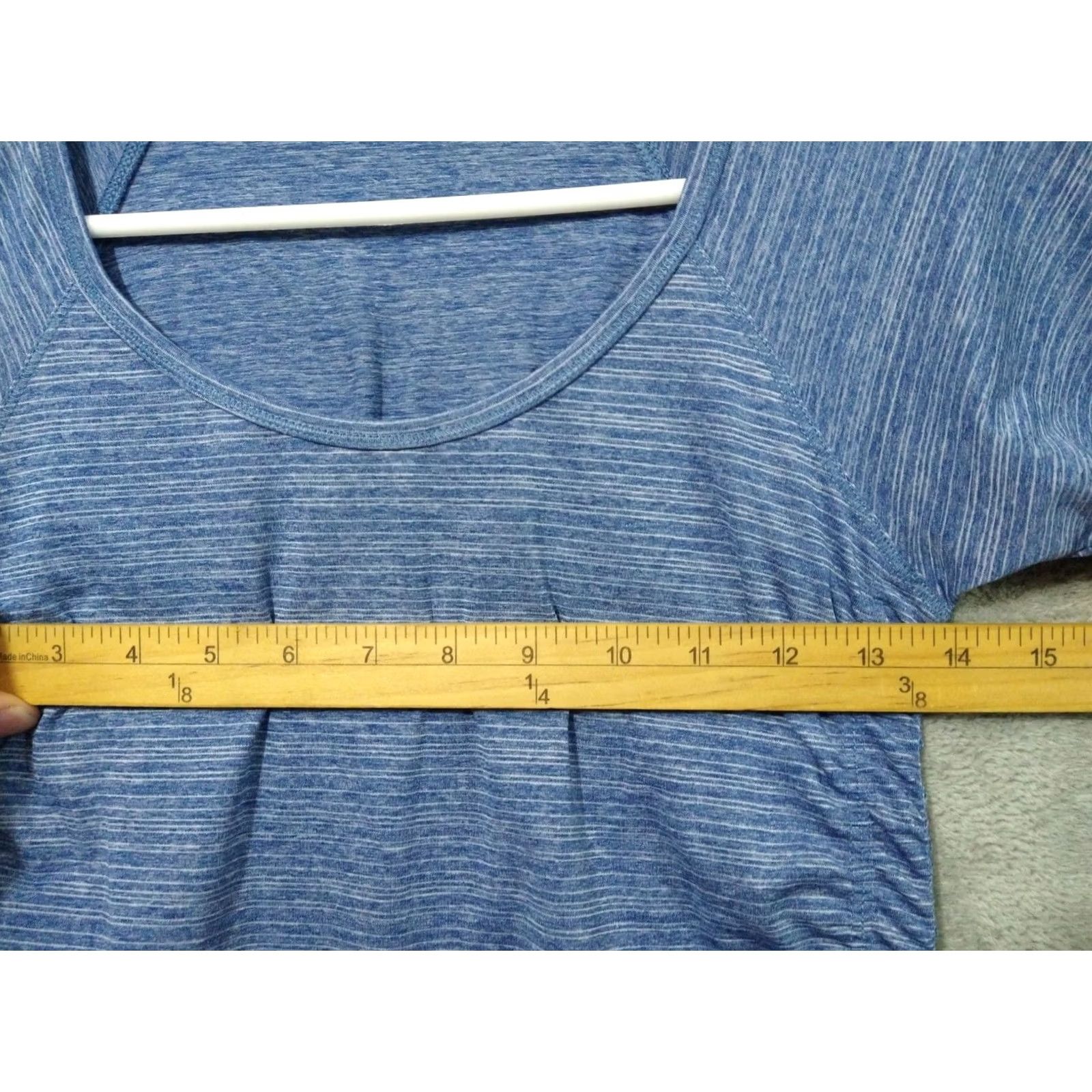 Eddie Bauer Eddie Bauer Shirt Womens XS Blue Striped Travex Short Sleeve Scoop Neck Pullover Size XS / US 0-2 / IT 36-38 - 4 Thumbnail