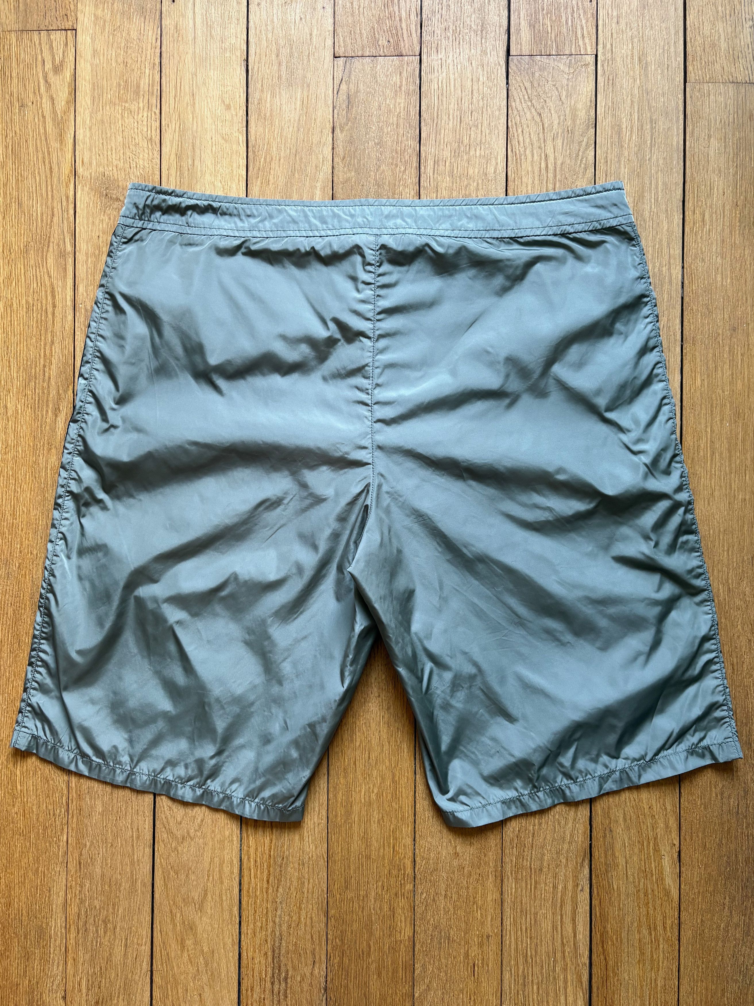 Prada Prada mens grey swim shorts Size US 32 / EU 48 - 2 Thumbnail