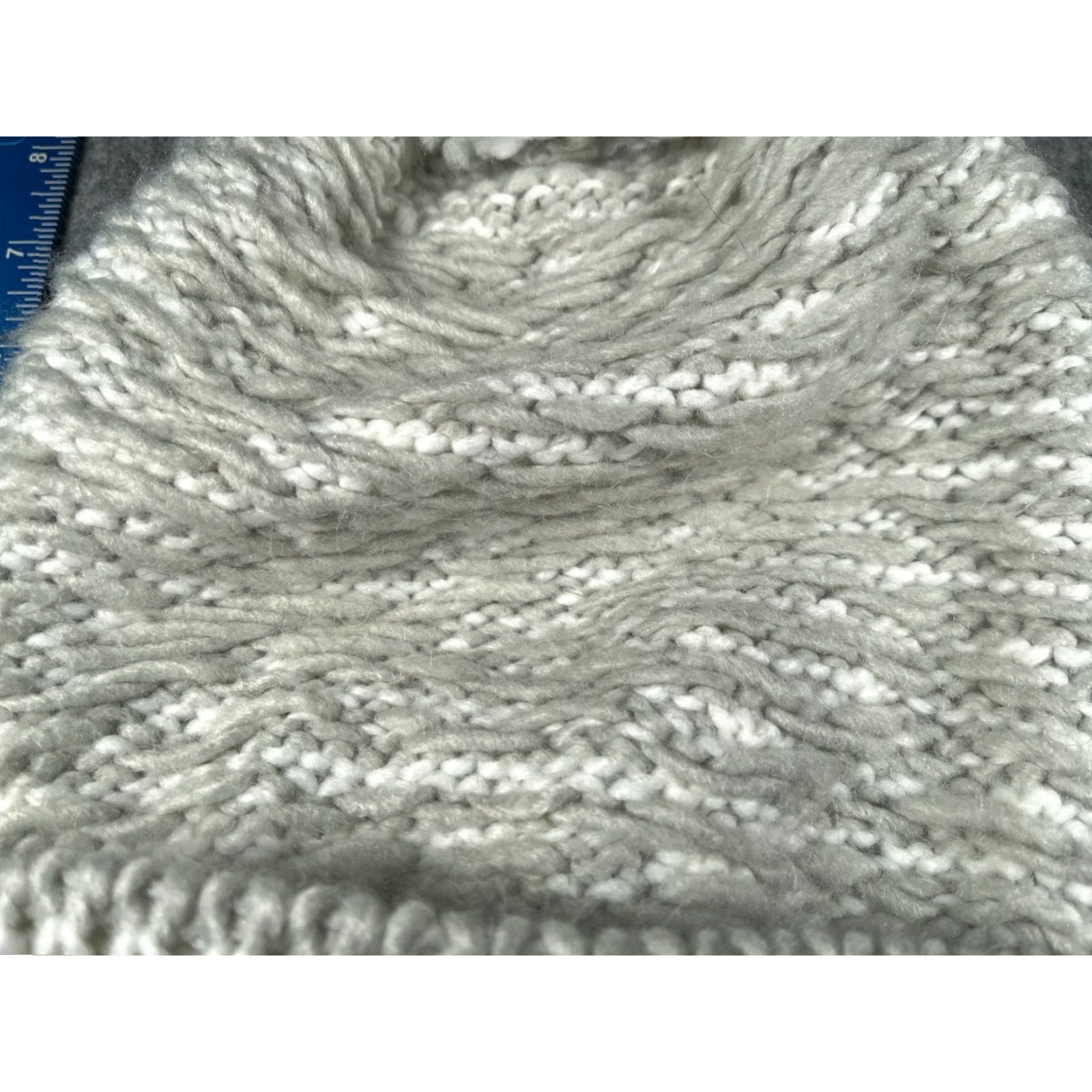 Vintage Target Beanie Knit One Size Adult Hray White 100% Acrylic Gray Beanie Outdoor Ski Adjustable Lined Womens Size ONE SIZE - 2 Thumbnail