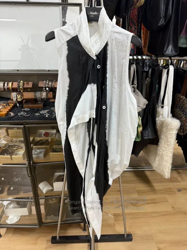 Ann Demeulemeester Ann Demeulemeester 36 ink-paneled double-button strap vest Size XXS / US 00 / IT 34 - 1 Thumbnail