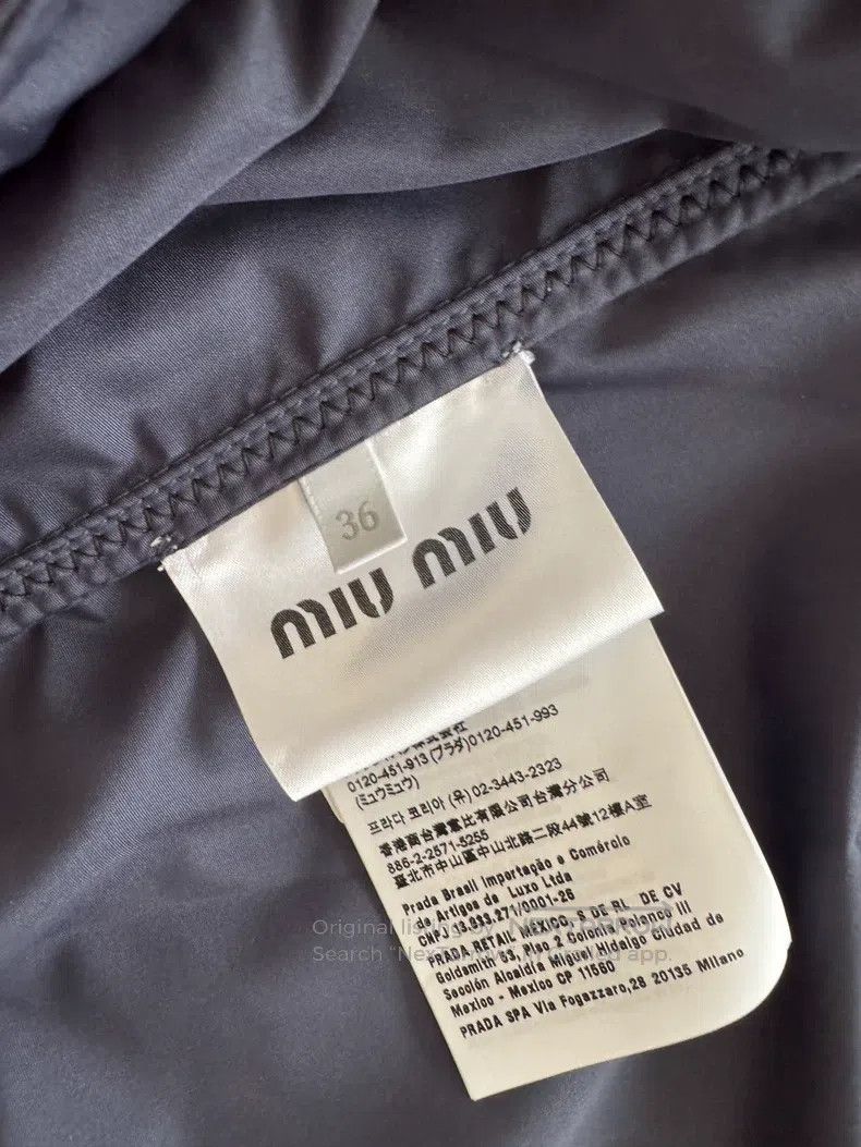 Miu Miu Miu Miu 38 short pants Size 23" - 2 Thumbnail