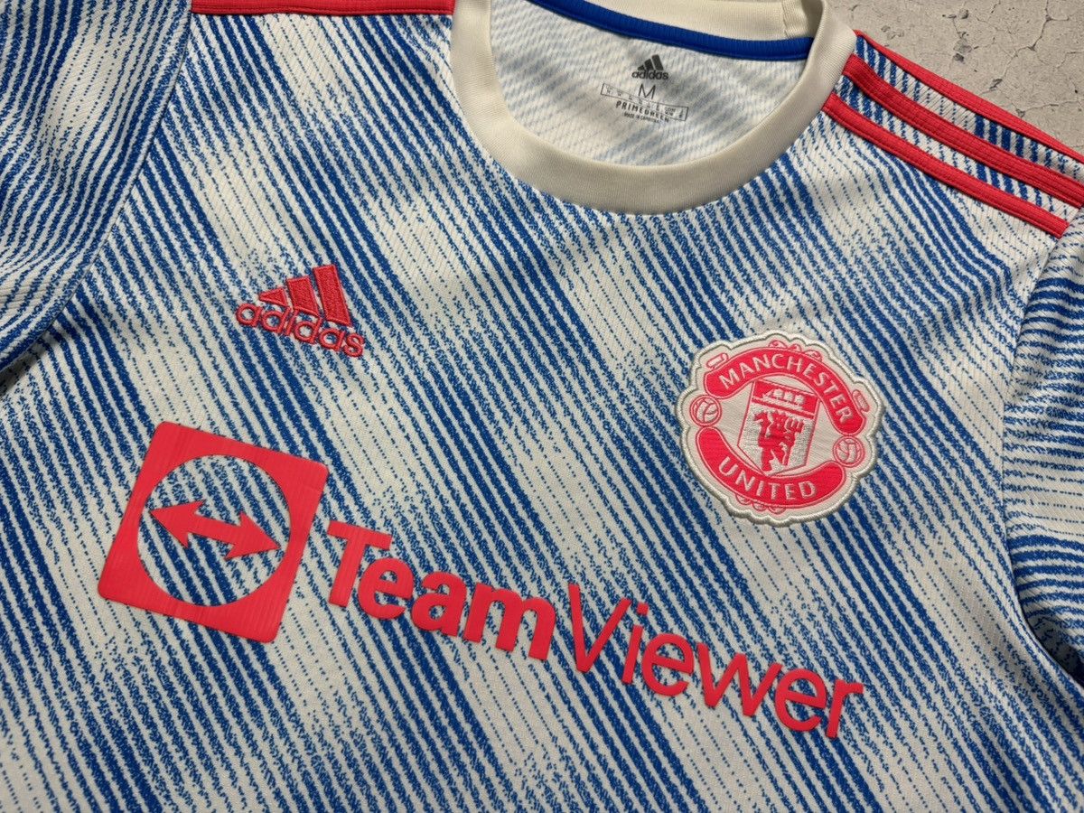 Adidas Adidas FC Manchester United 2021/2022 Vintage Soccer Jersey Size US M / EU 48-50 / 2 - 5 Thumbnail