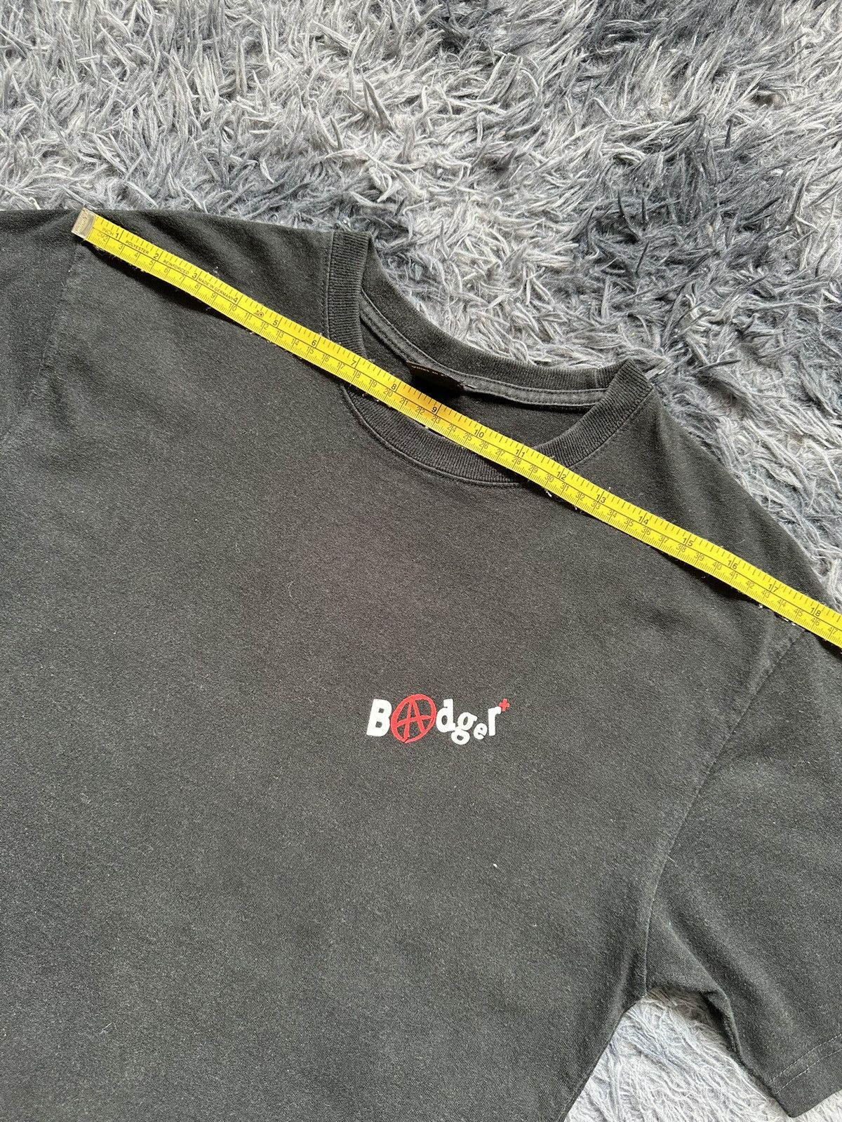 20471120 1990's Badger Anarchy punk tee Size US M / EU 48-50 / 2 - 11 Thumbnail
