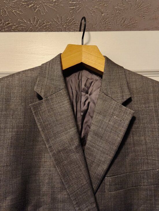 Chaps Ralph Lauren Chaps men's gray 100%wool sport coat jacket blazer size: 42R Size 42R - 1 Thumbnail