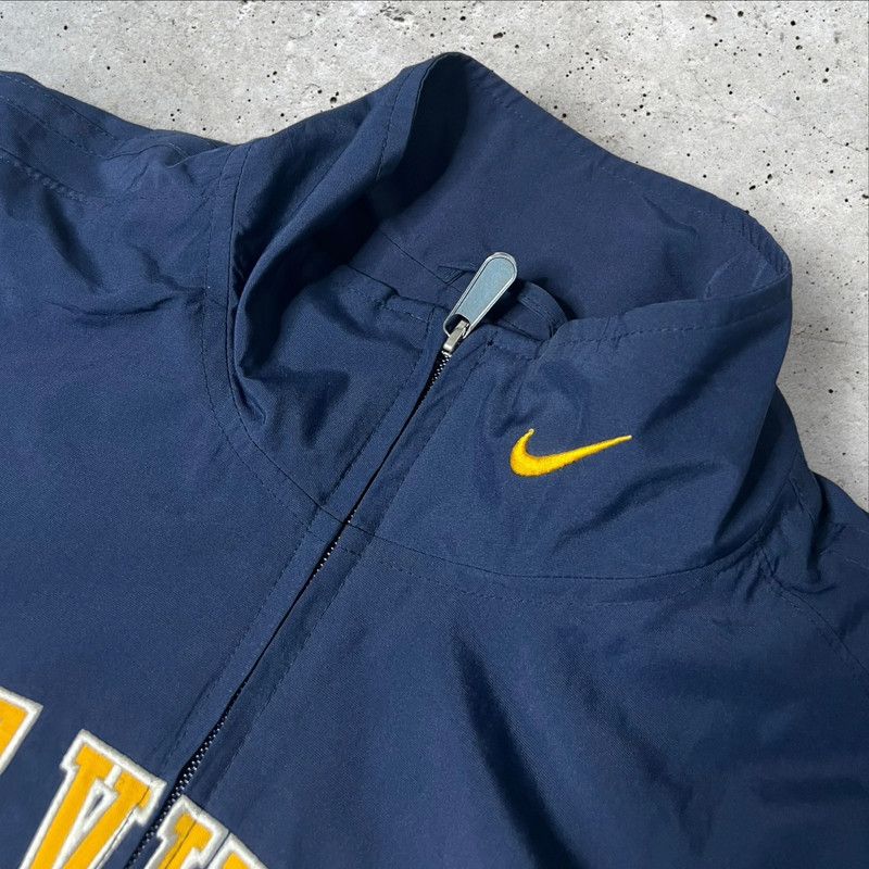 Nike × Vintage Vintage Nike West Virginia Windbreaker Jacket - Size L Size US L / EU 52-54 / 3 - 3 Thumbnail