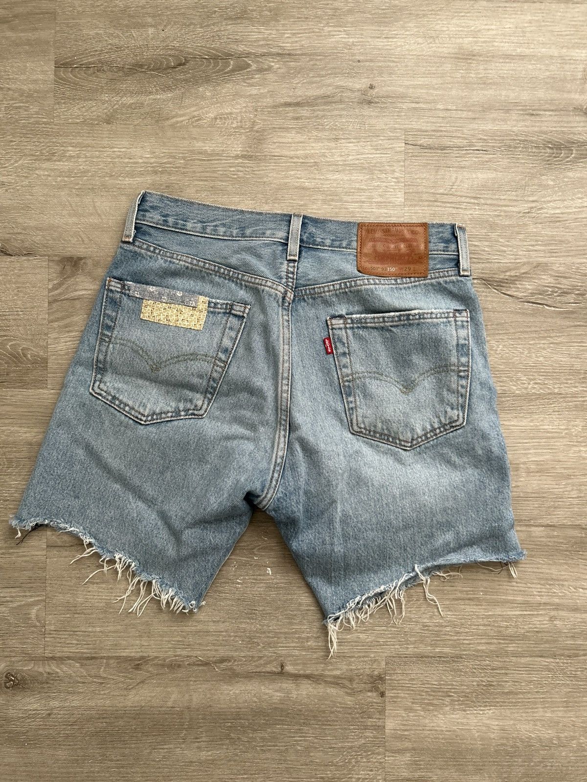 Levi's Levis denim shorts floral Size US 29 - 4 Thumbnail