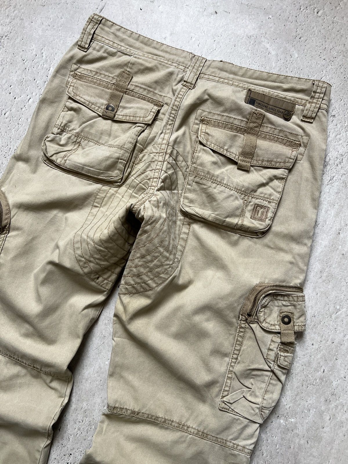 Diesel Washed cargo y2ks style baggy pants streetwear Size US 34 / EU 50 - 9 Thumbnail