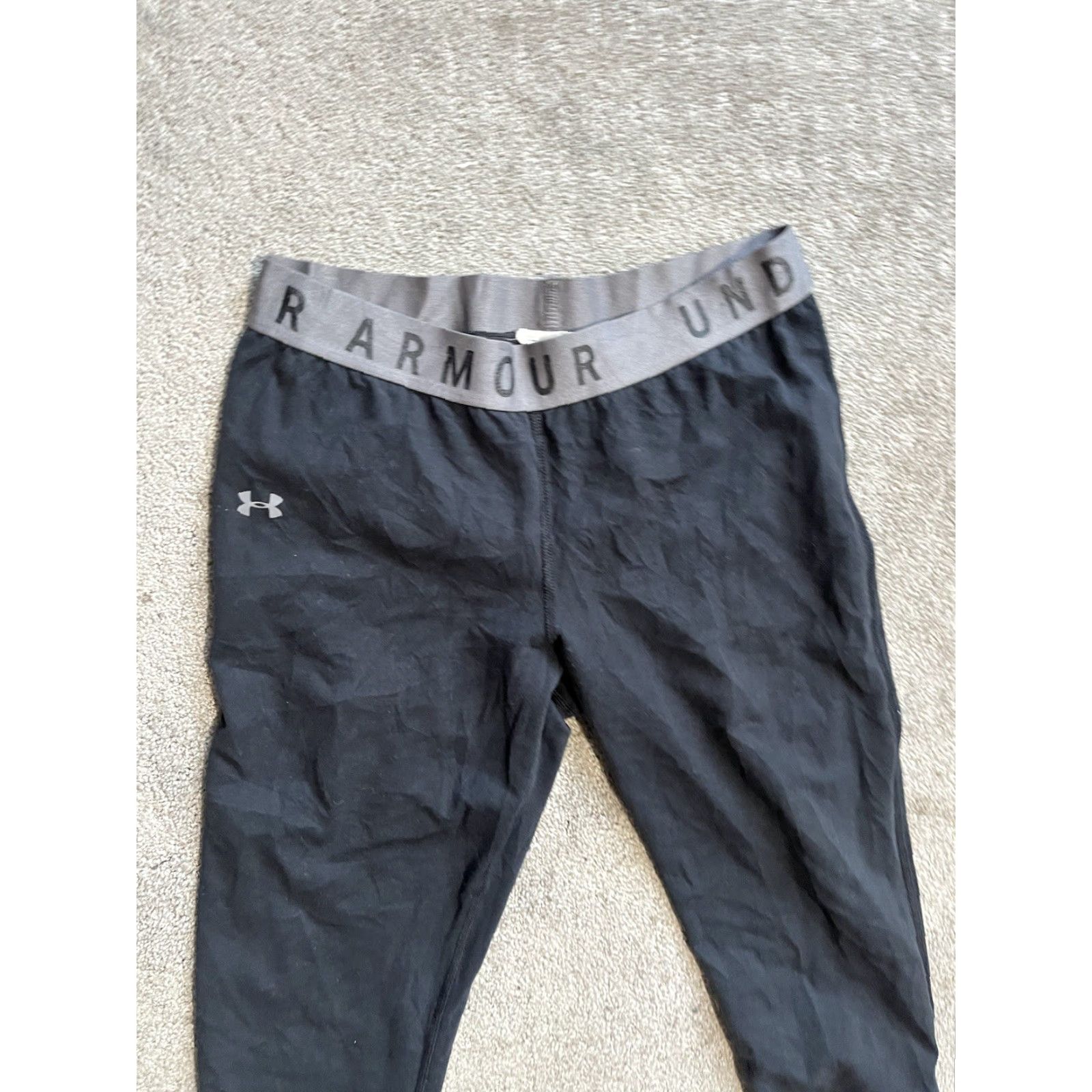 Under Armour VINTAGE Under armour Womens 1316142 016 UA Favorite Crop leggings XS Black Size 26" / US 2 / IT 38 - 2 Thumbnail