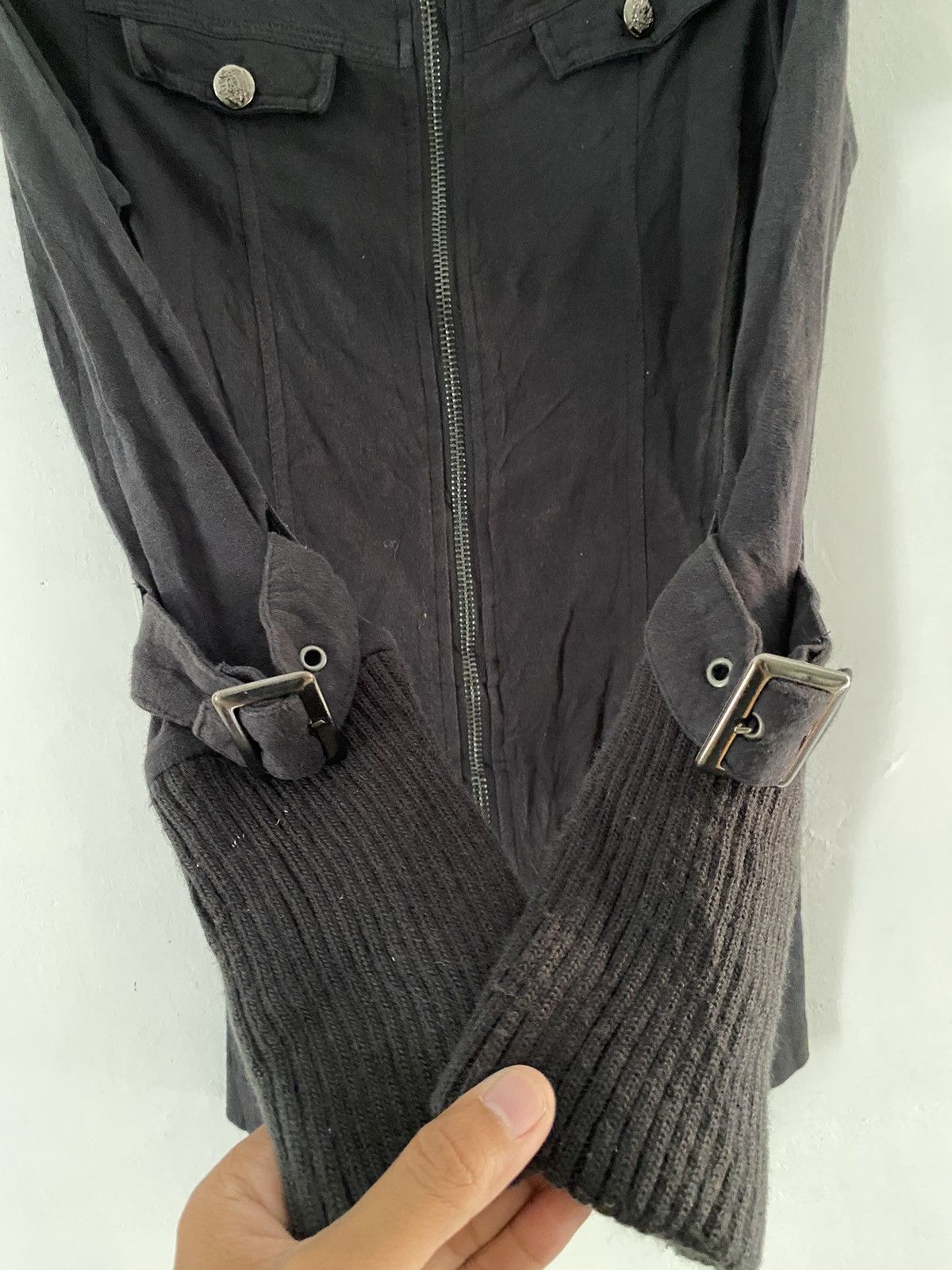 Japanese skinny lip bondage jacket
