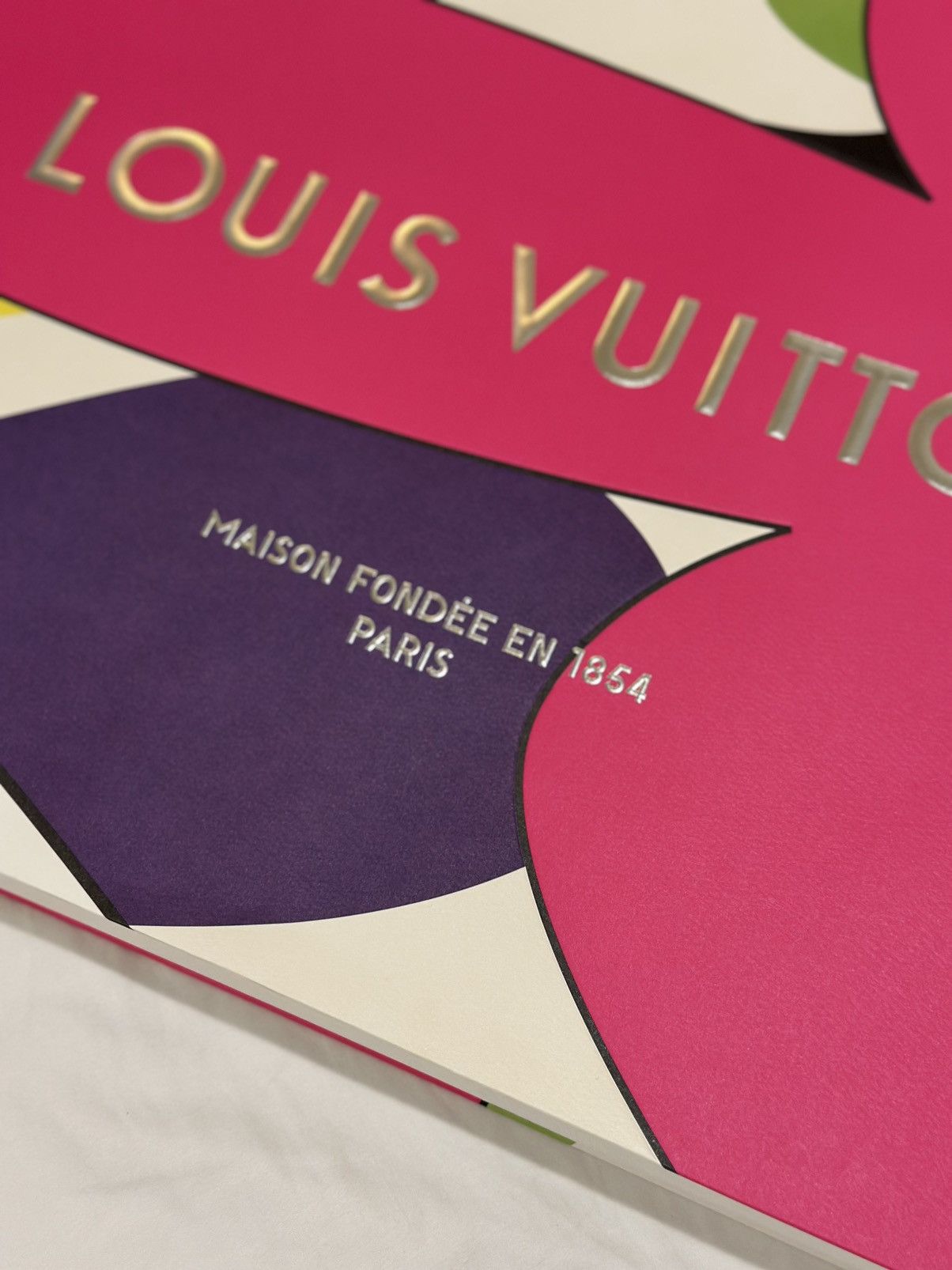 Louis Vuitton × Takashi Murakami Louis Vuitton X Takashi Murakami Paper Bag Size ONE SIZE - 5 Thumbnail