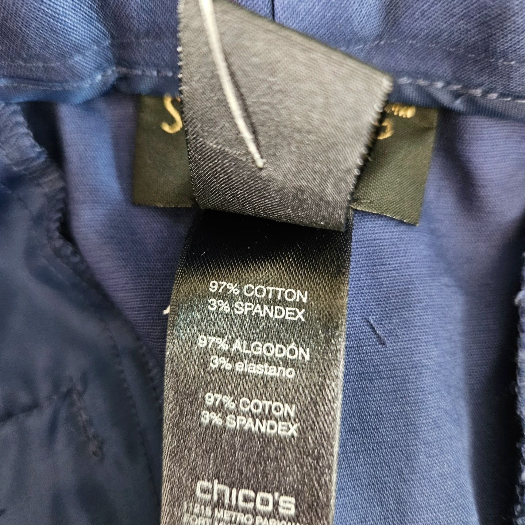 Vintage Chico's Serene Stretch Cuffed Crop Pants 14 Navy Blue Womens Cropped Slimming Stretch Waist 18.5" Inseam 24" Rise 12.5" XS? Size 36" / US 14 / IT 50 - 6 Thumbnail