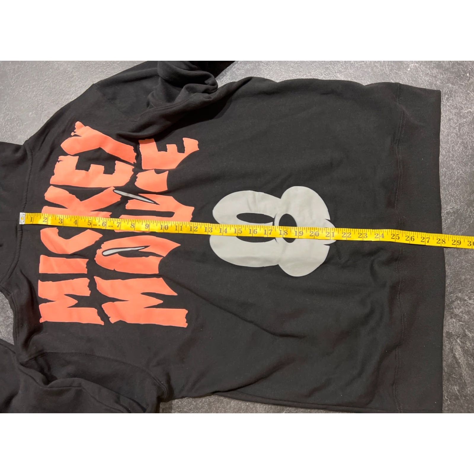 Disney Disney Mickey Mouse Fleece Hoodie Men Large Black Halloween Cartoon Graphic Pullover Size US L / EU 52-54 / 3 - 6 Thumbnail