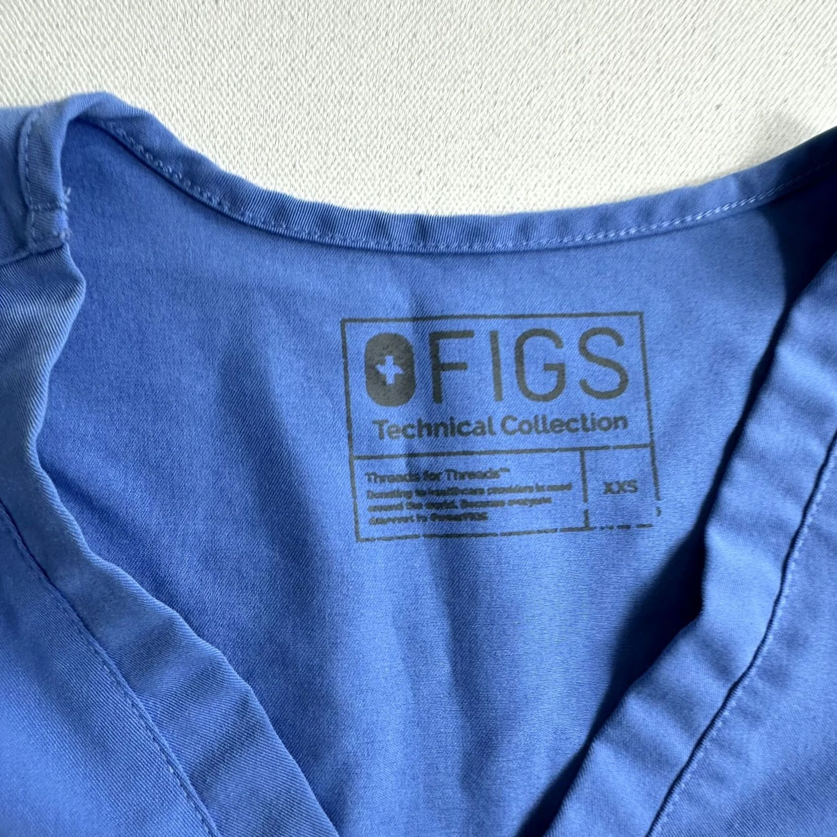 Vintage FIGS Catarina Hand Front Pockets Solid Blue Scrub Top Womens XXS Uniform Size XXS / US 00 / IT 34 - 5 Thumbnail
