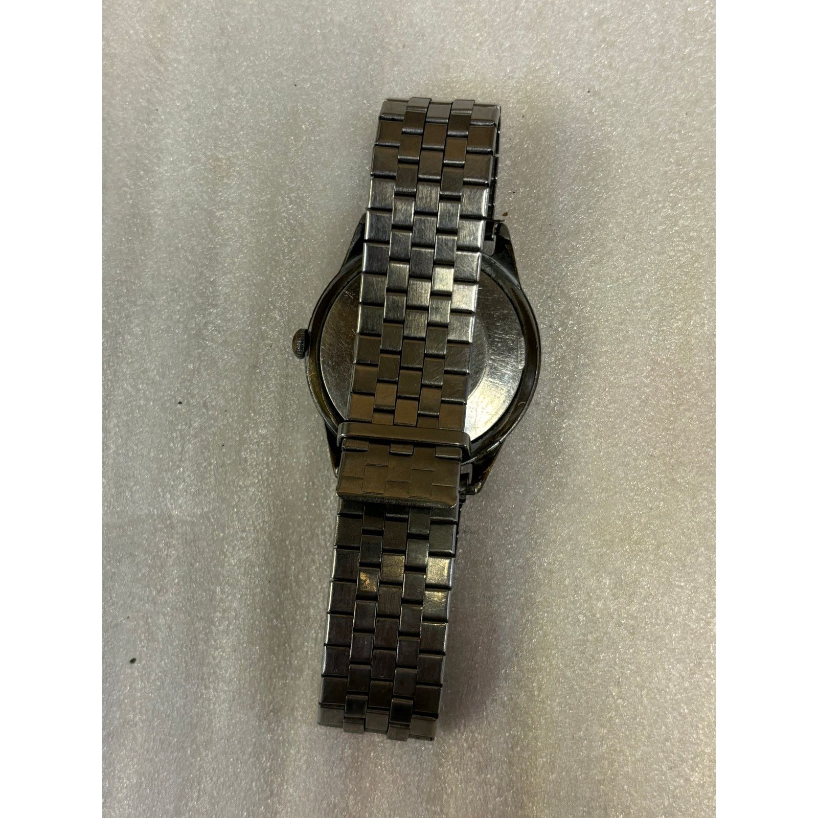 Timex Vintage Timex Silver Tone Men’s Mechanical Watch! It Runs! Size ONE SIZE - 8 Thumbnail