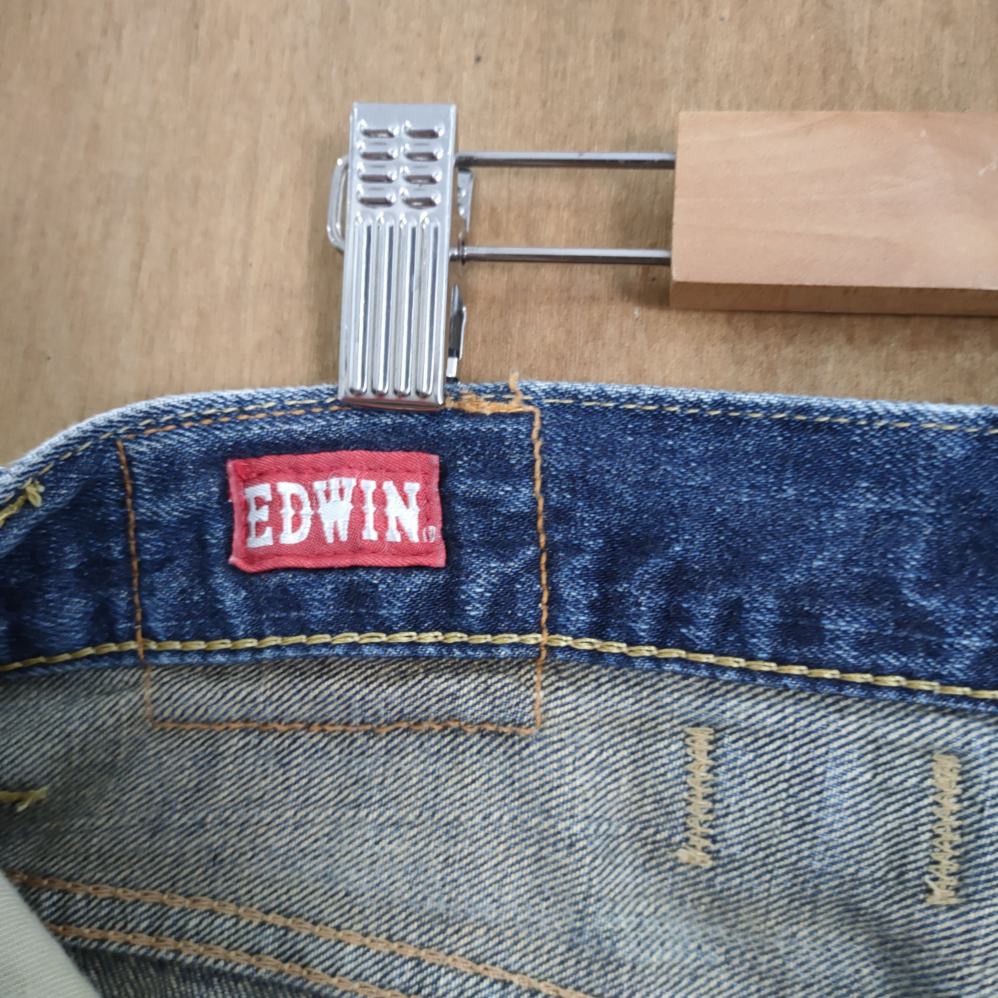 Edwin W32 VINTAGE EDWIN ORANGE TAG SELVAGE DISTRESSED JEANS PANTS Size US 32 / EU 48 - 12 Thumbnail