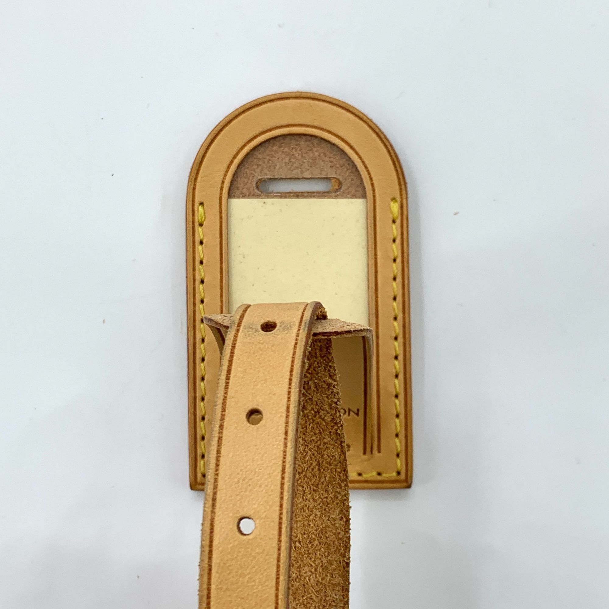 Louis Vuitton Louis Vuitton Leather Luggage Tag With Adjustable Strap Size ONE SIZE - 4 Thumbnail