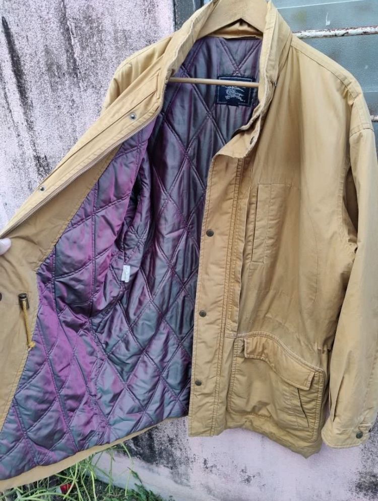 Burberry Vintage Burberry Multi Pocket Jacket Size US L / EU 52-54 / 3 - 1 Thumbnail