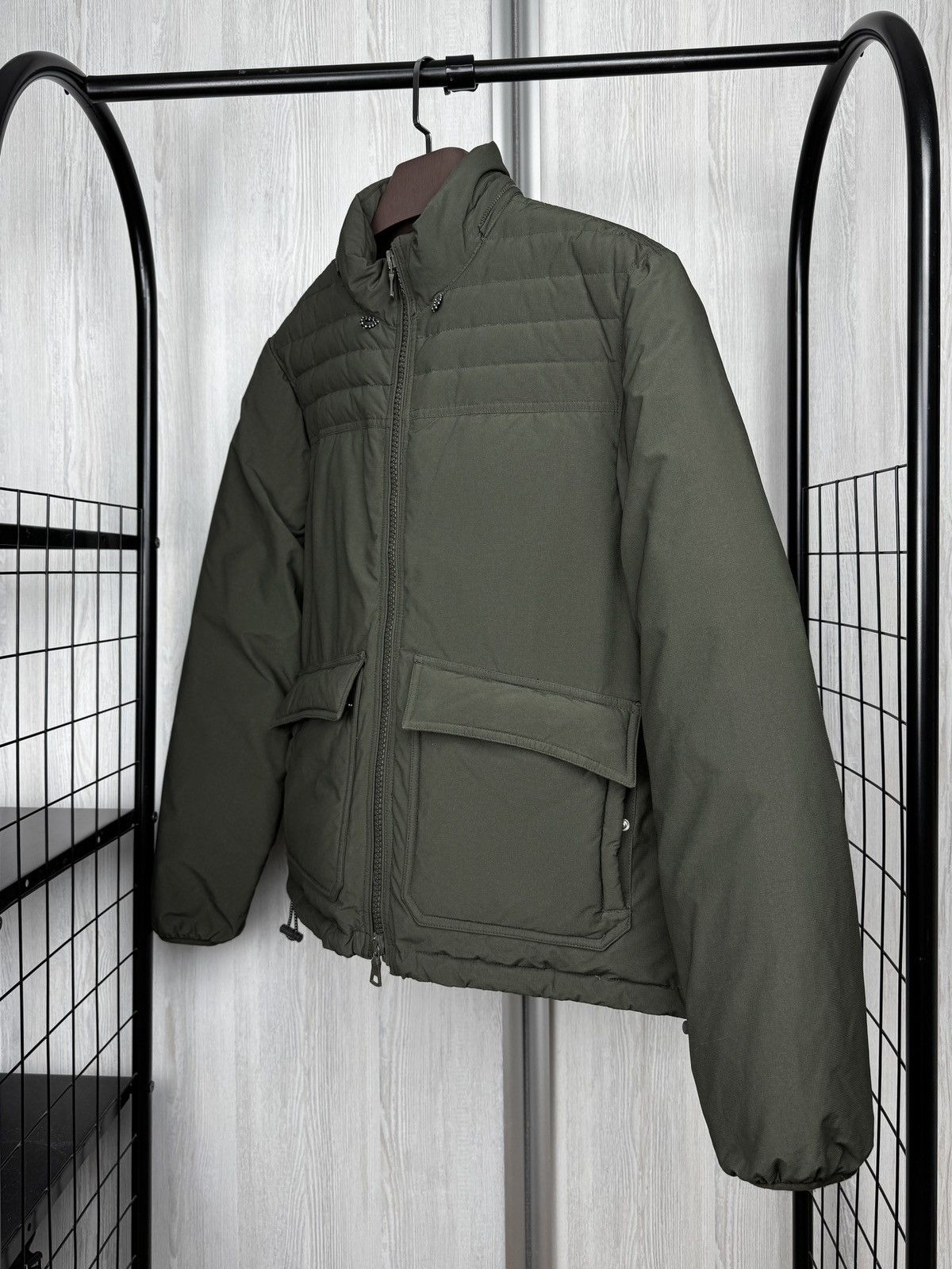 Orlebar Brown Orlebar Brown khaki quilted down jacket size L Size US L / EU 52-54 / 3 - 6 Thumbnail