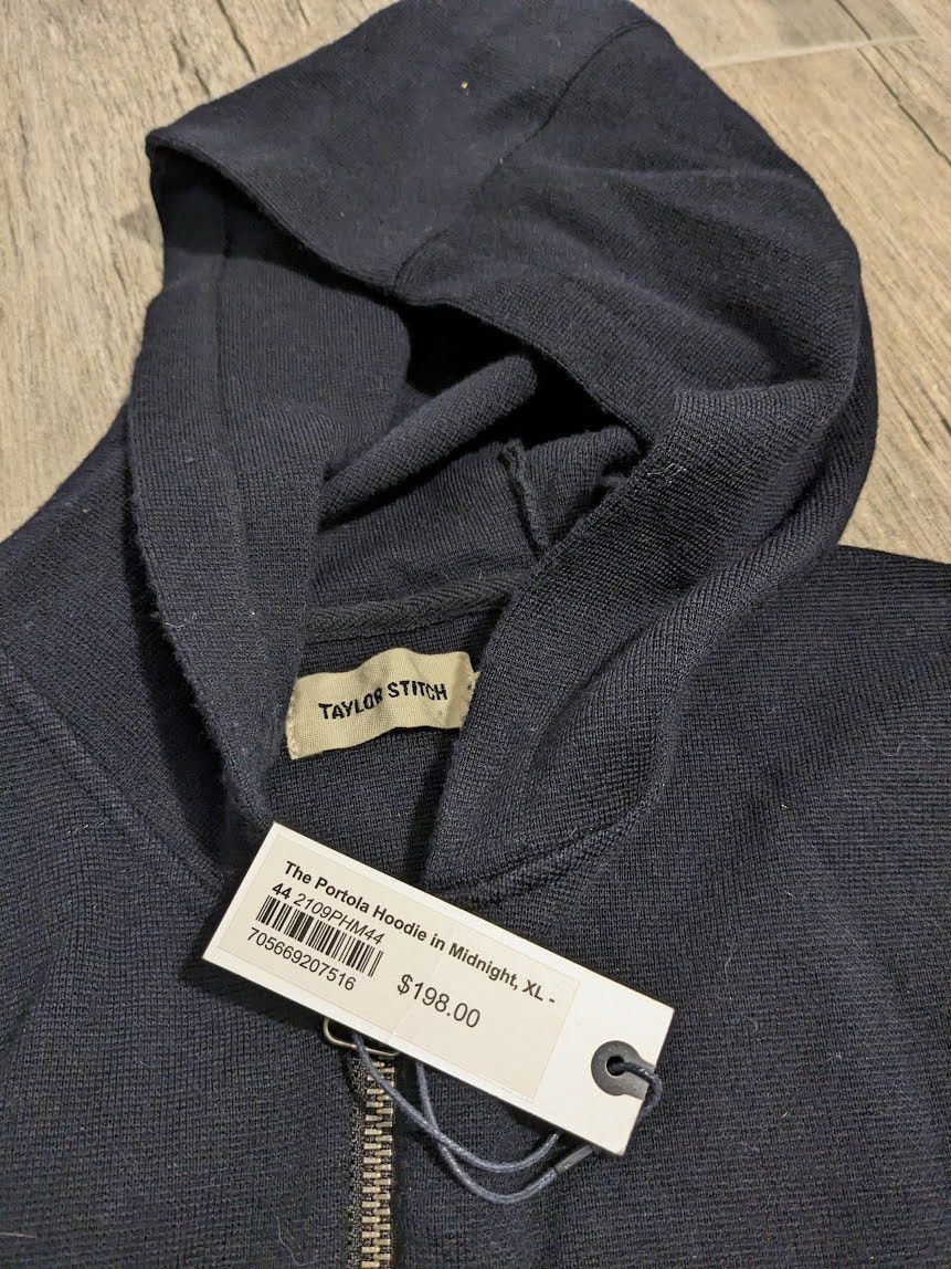 TAYLOR STITCH The Portola Hoodie 40