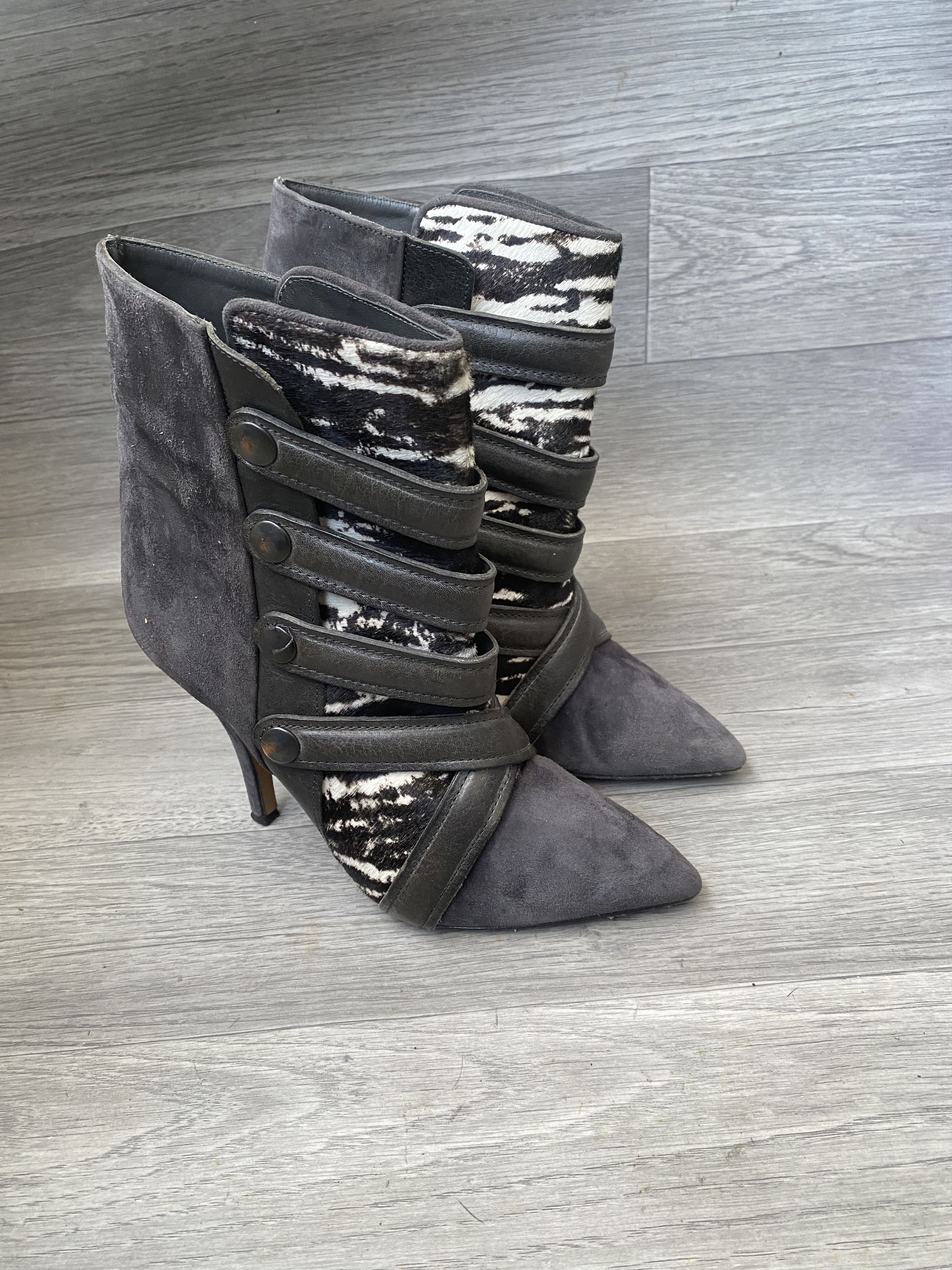 Isabel Marant Isabel marant tacy zebra print heel boots sz 36 Size US 6 / IT 36 - 3 Thumbnail