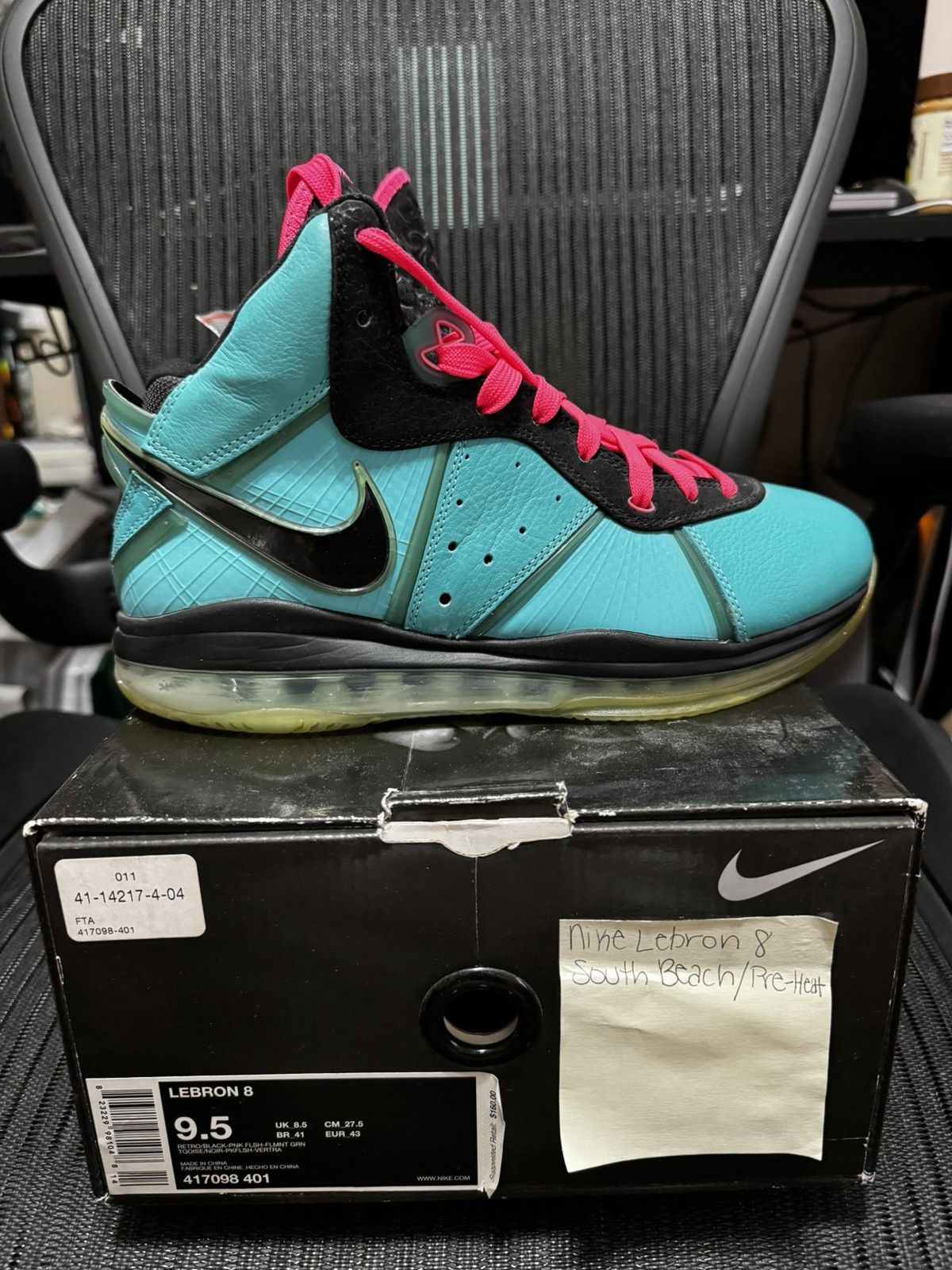 Nike Lebron 8 southbeach 2010 size 9.5 VNDS OG all Size US 9.5 / EU 42-43 - 2 Thumbnail