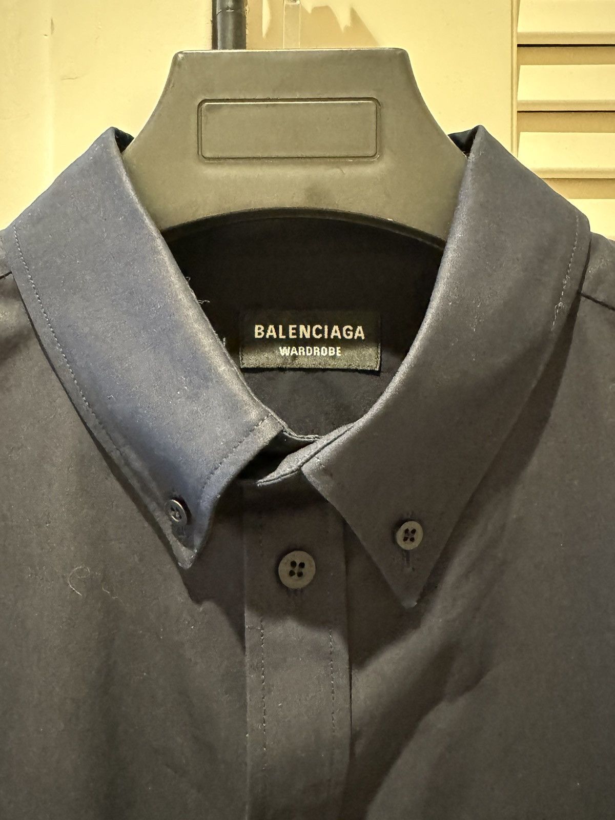 Balenciaga Oversized Balenciaga barcode long sleeve dress shirt Size US S / EU 44-46 / 1 - 3 Thumbnail