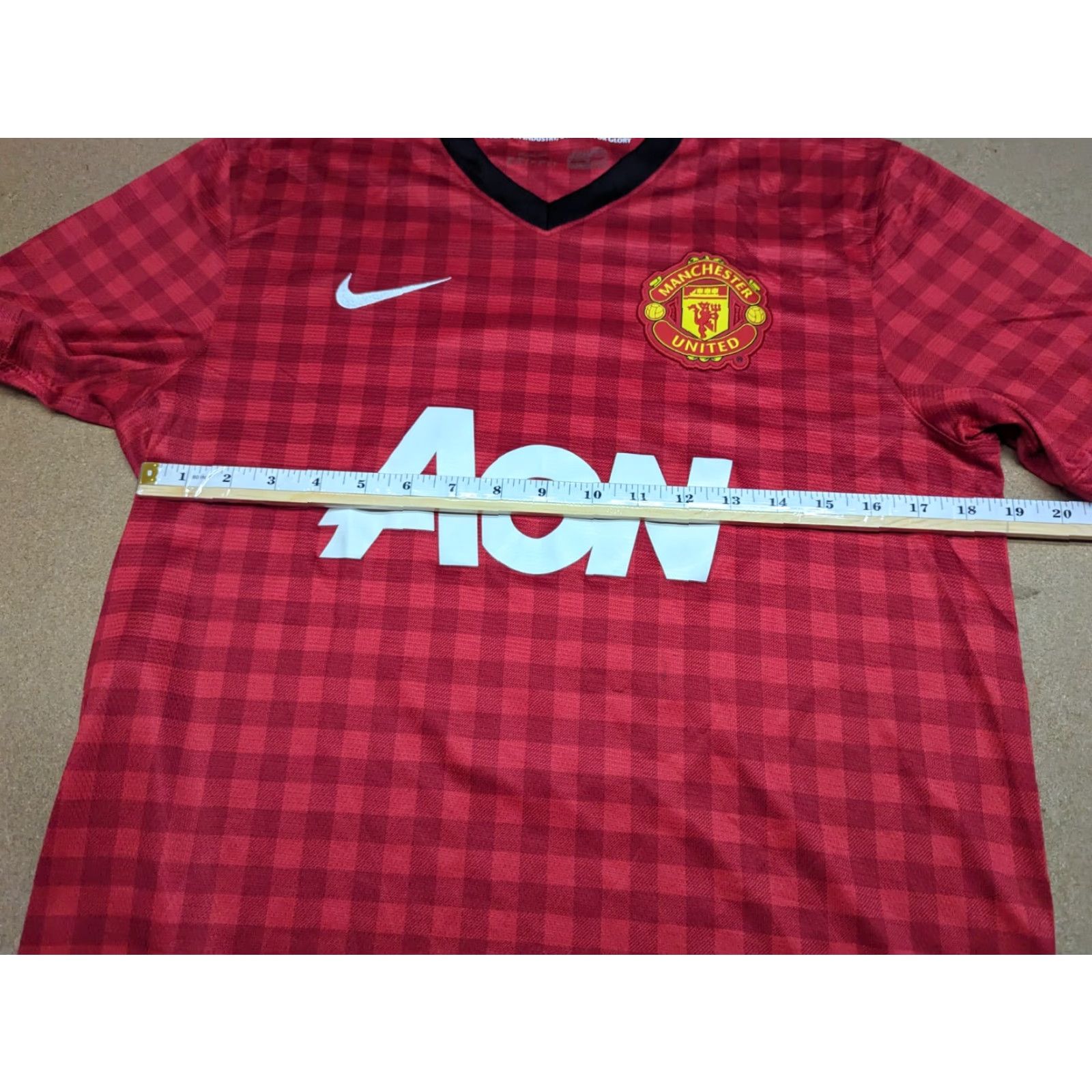 Nike Nike Manchester United Jersey Shirt Mens M Red Phil Jones #4 2012 2013 Home Football Jersey Size US M / EU 48-50 / 2 - 4 Thumbnail
