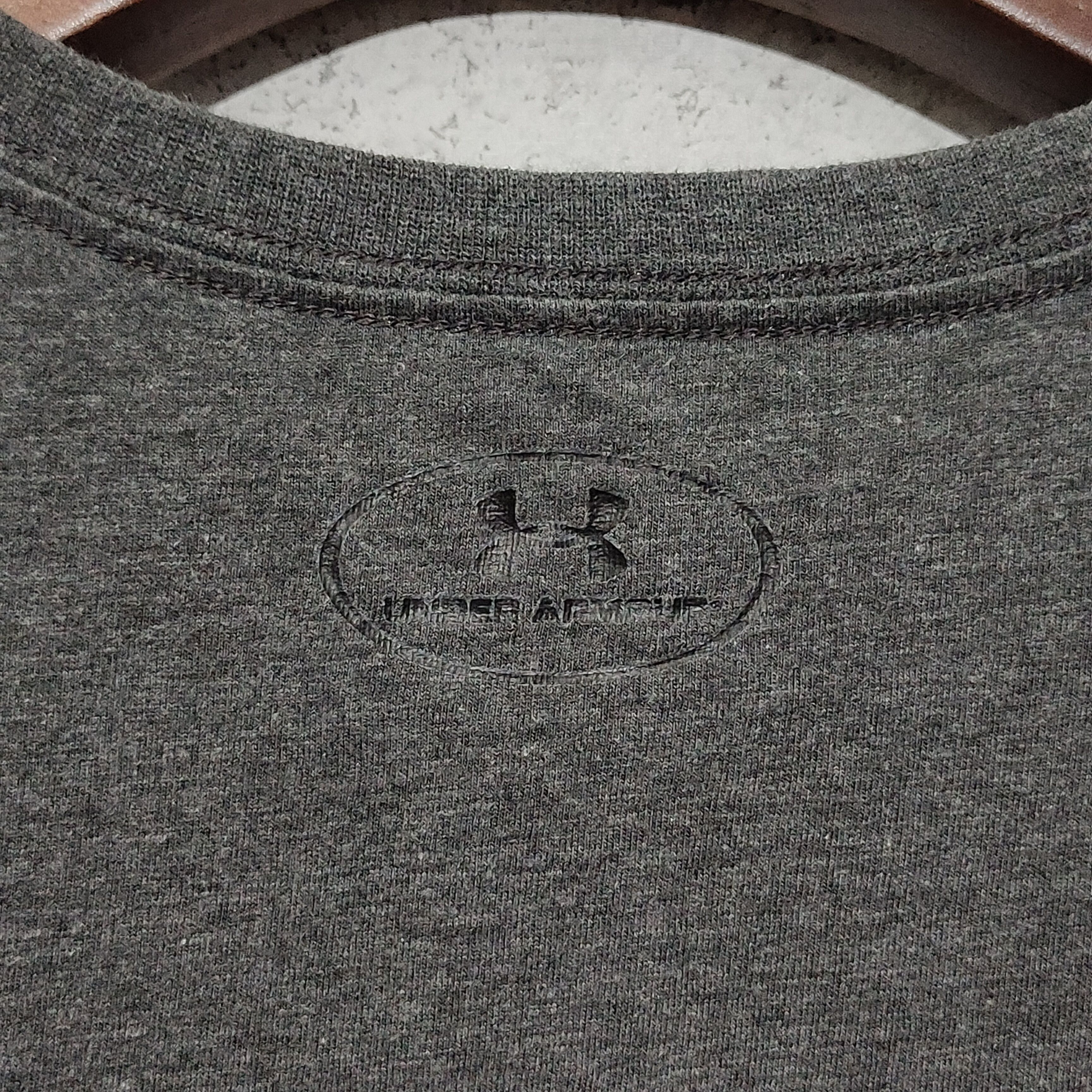 Under Armour 🔥Under Armour L Short Sleeve T-Shirts Size US L / EU 52-54 / 3 - 7 Thumbnail