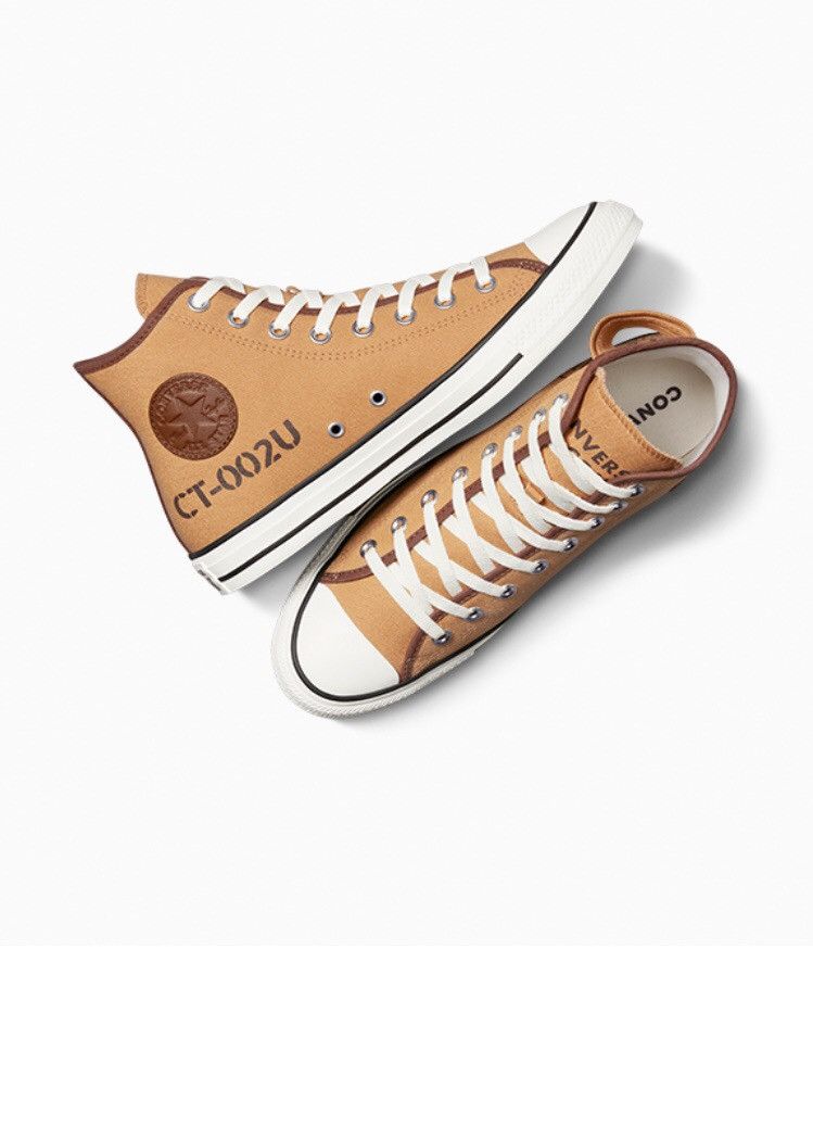Other Converse Chuck Taylor Unisex Size US 11 / EU 44 - 1 Thumbnail