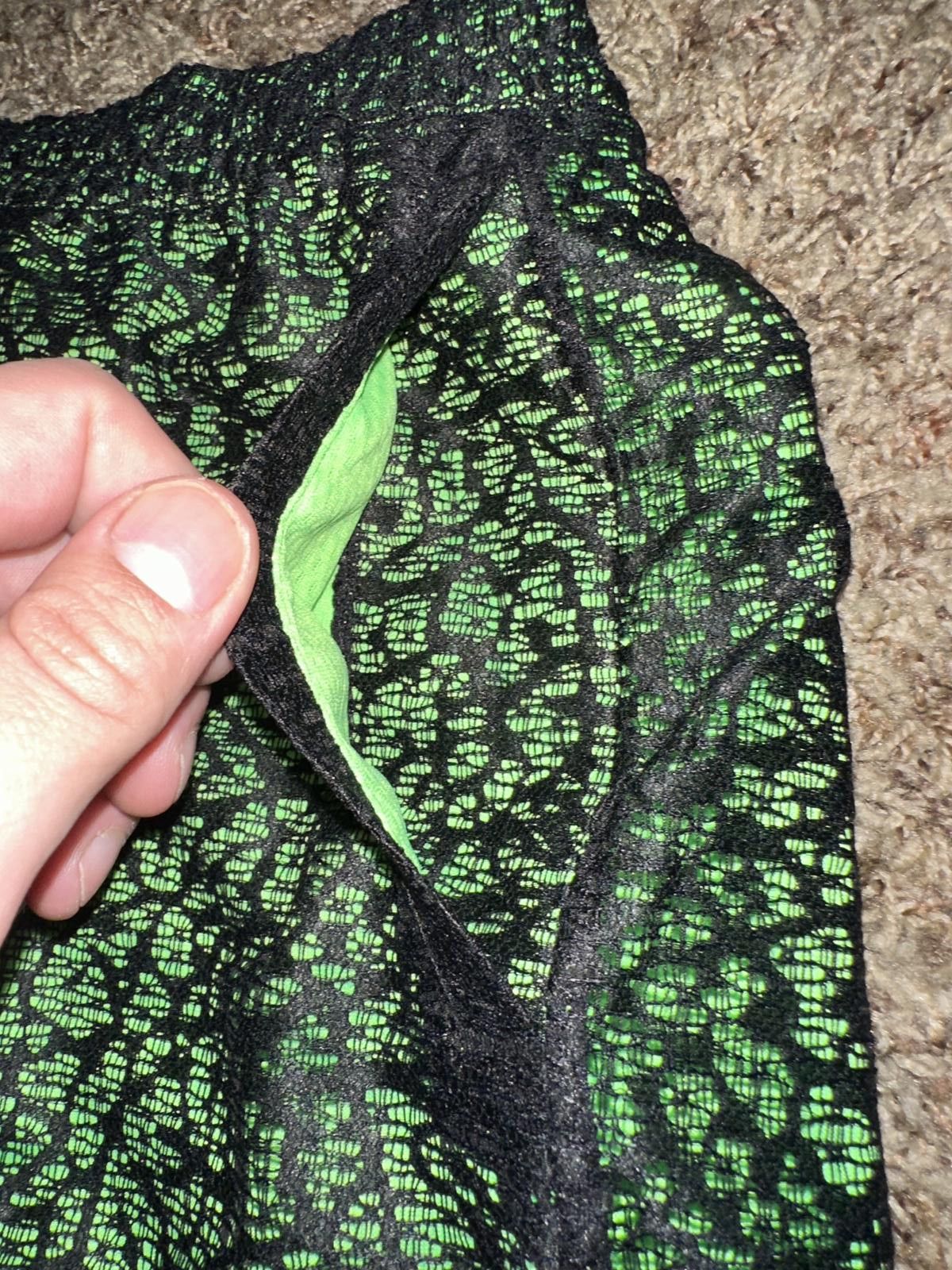 Jordan Brand Womens Small Jordan Diamond Basketball Shorts See Through Black Green Sample Size 26" / US 2 / IT 38 - 5 Thumbnail