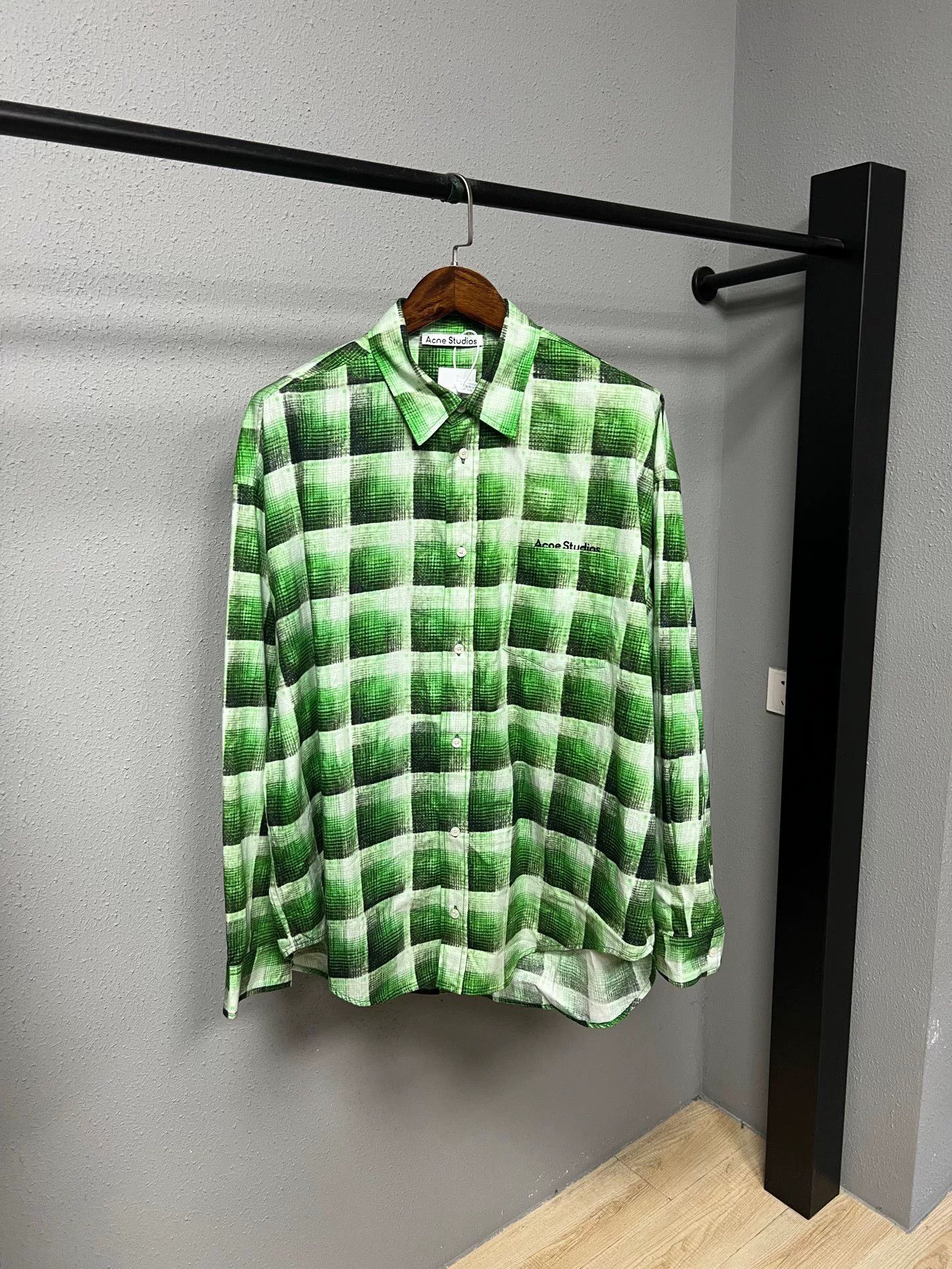 Acne Studios Acne Studios Plaid Shirt m Men Size US M / EU 48-50 / 2 - 1 Thumbnail