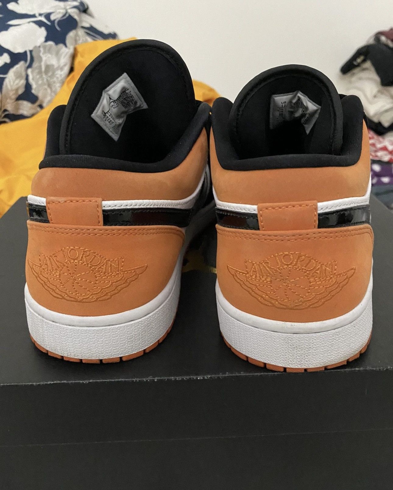 Jordan Brand Air Jordan 1 Low Shattered Backboard Size 12 Size US 12 / EU 45 - 4 Thumbnail