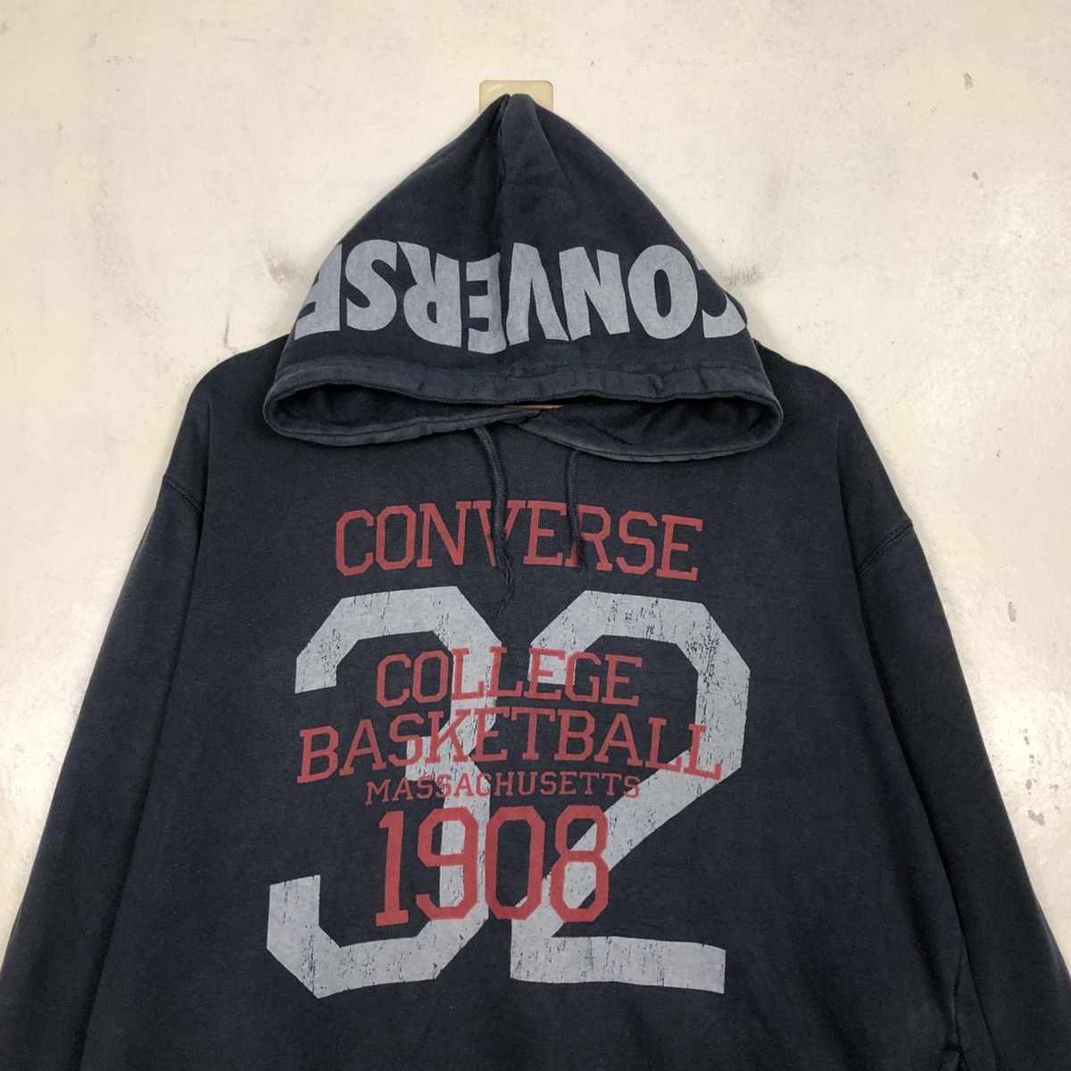 Vintage 📌Hoodie Pull Over Converse Big Logo Over Print Size US L / EU 52-54 / 3 - 5 Thumbnail