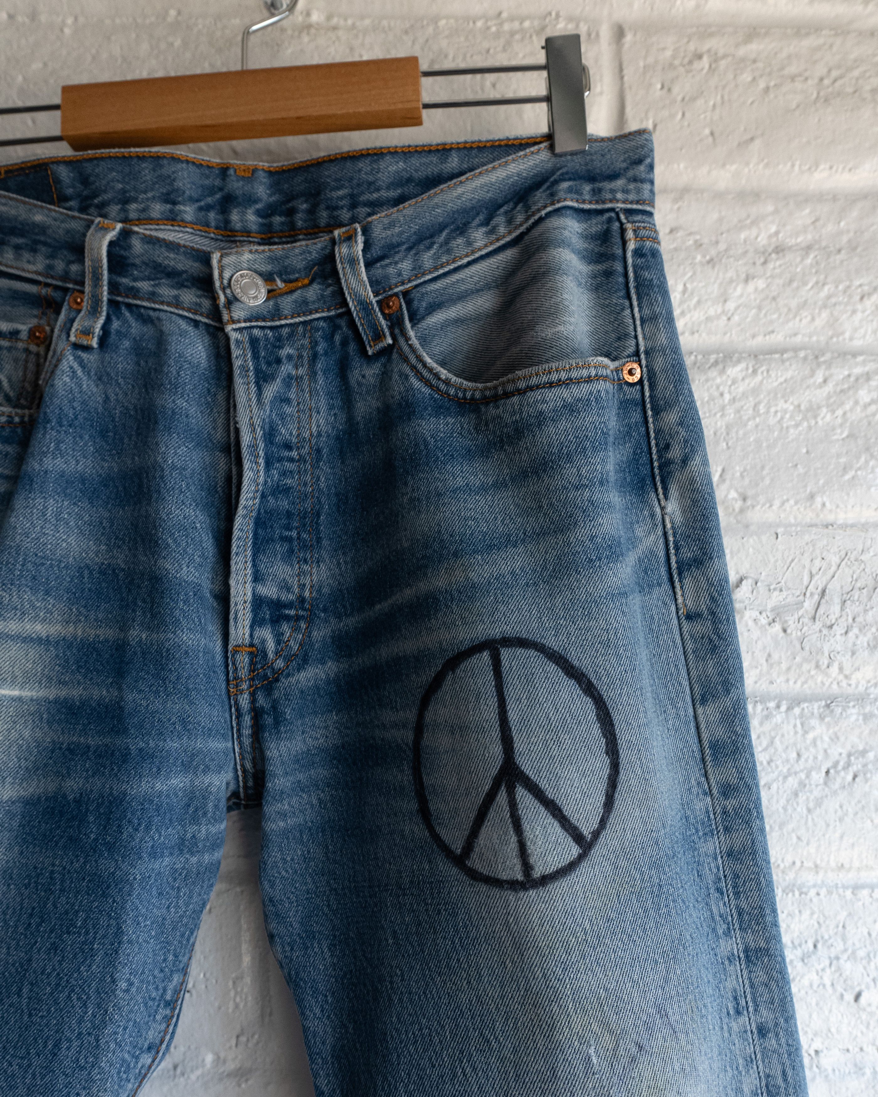 Levi's Vintage 90s Levi's 501 Jeans Scribble Grunge ERD Style Size US 32 / EU 48 - 9 Thumbnail