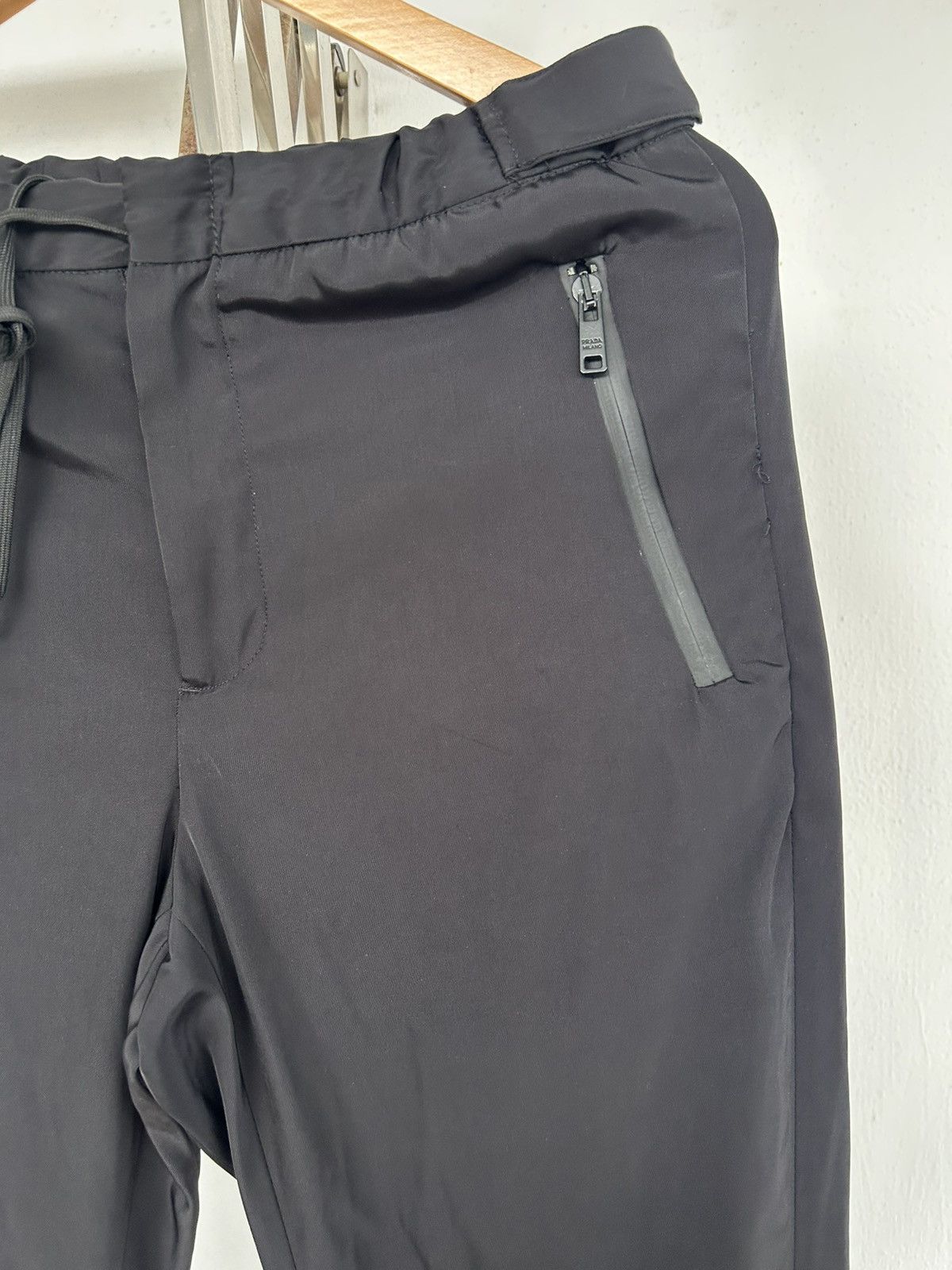 Prada Prada Garbadine Nylon Trousers Size US 34 / EU 50 - 5 Thumbnail