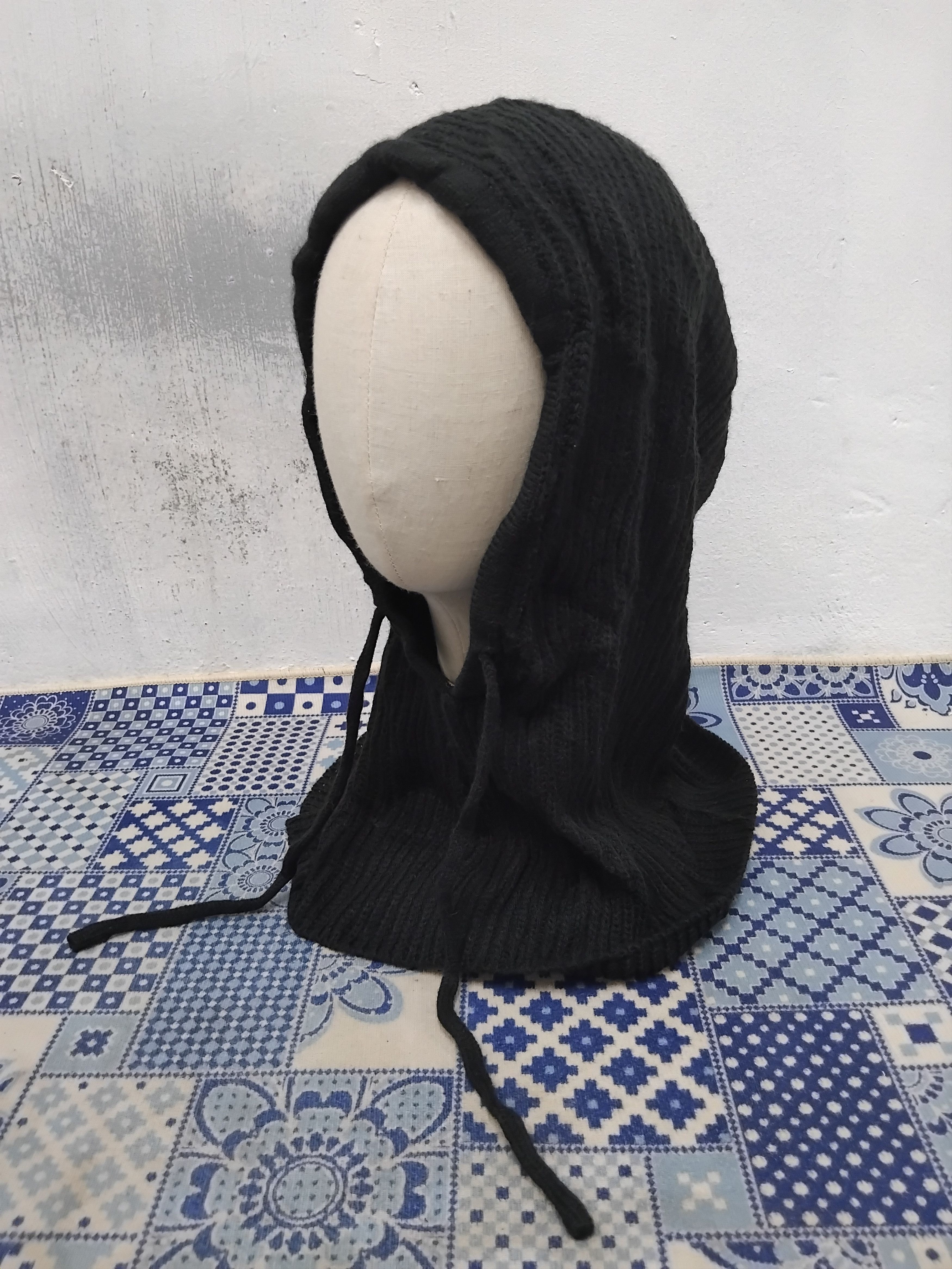 Japanese Brand 💥casual streetwear black colour hoodie headʻ Size 26 - 1 Thumbnail