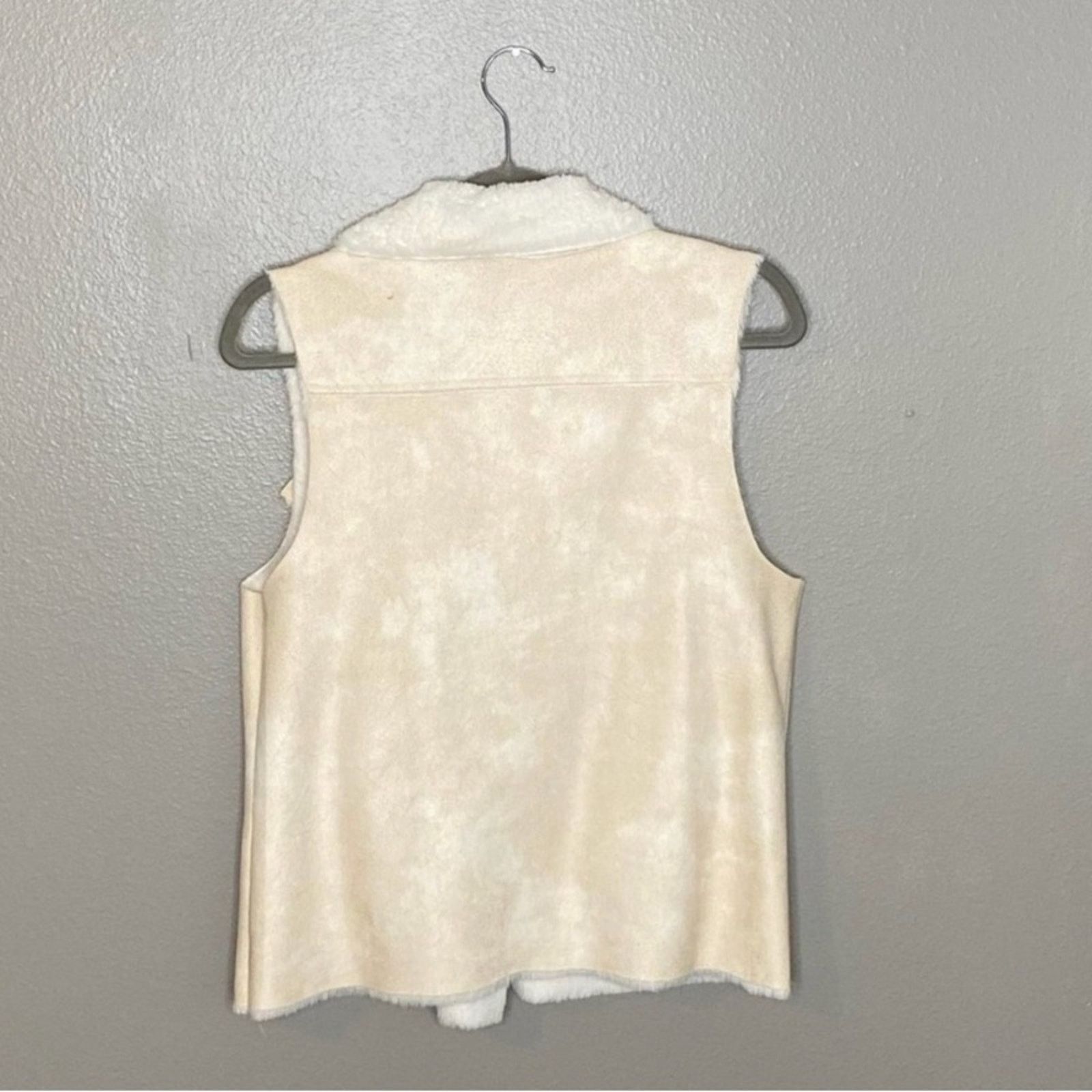 Other Cozy Winter White Faux Shearling Moto Vest Naked Zebra M Size M / US 6-8 / IT 42-44 - 9 Thumbnail