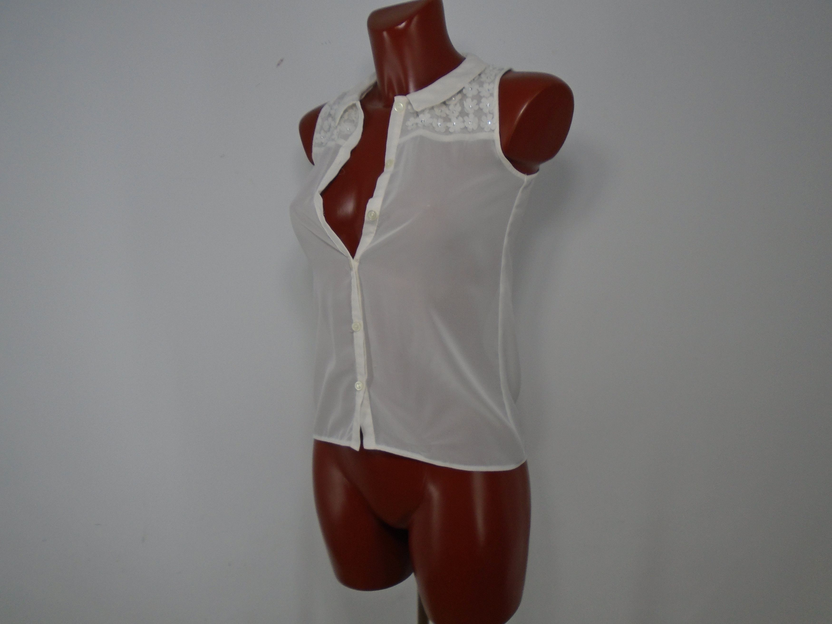 Vintage Women's Blouse Unknown Brand. White. XS. Size XS / US 0-2 / IT 36-38 - 3 Thumbnail