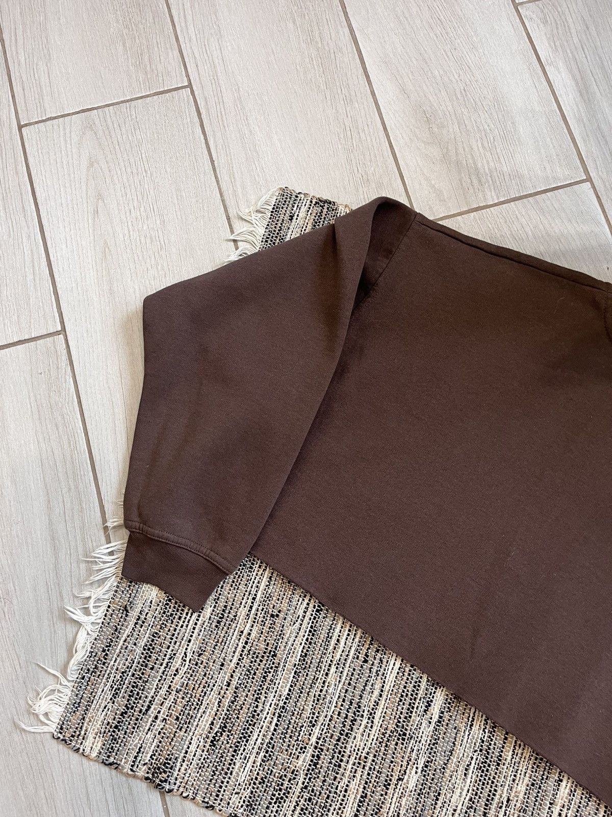 Adidas × Vintage Vintage Adidas Crop Sweatshirt Brown Fleece Logo Fiji made Size M / US 6-8 / IT 42-44 - 9 Thumbnail